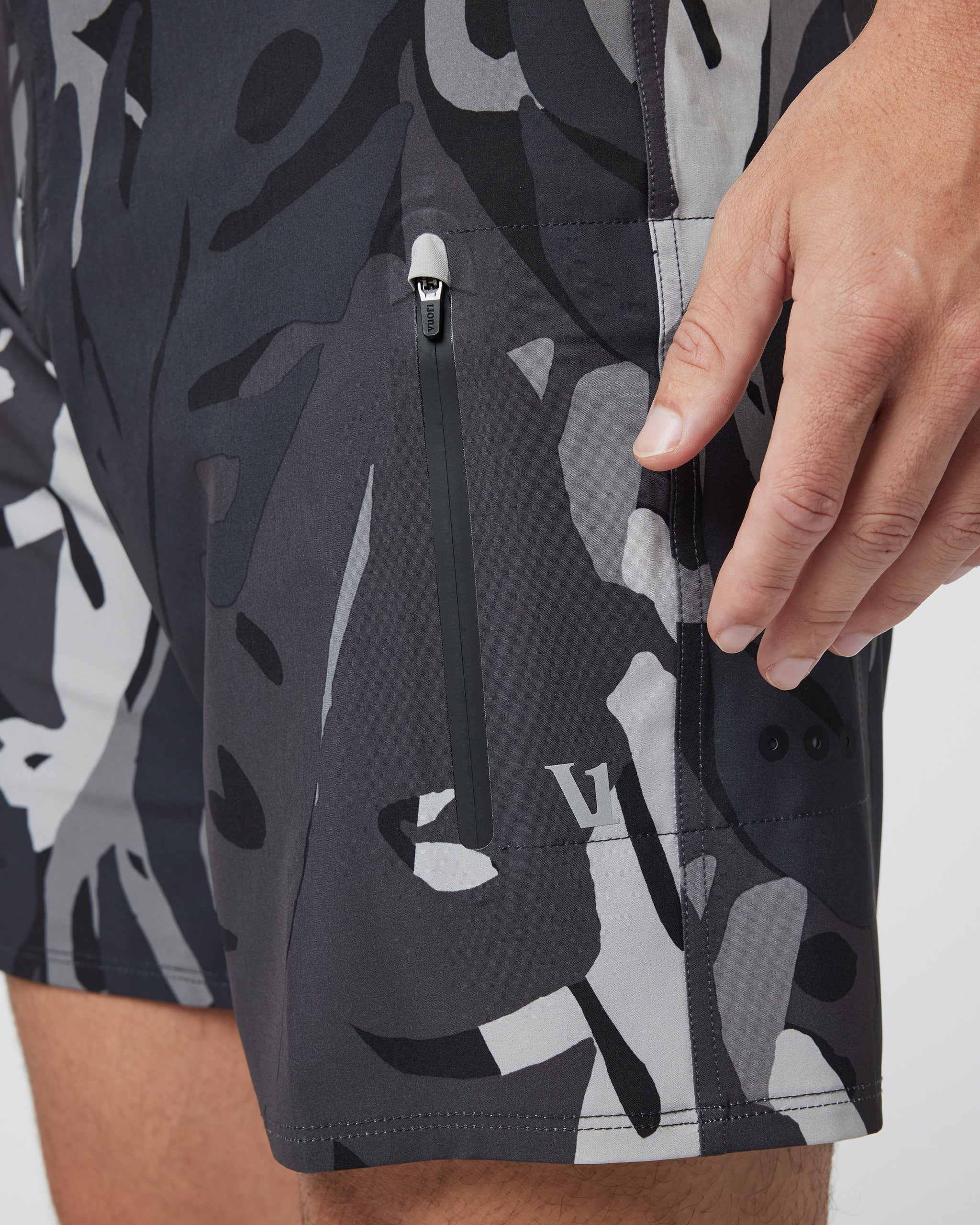 Infinity Boardshort | Charcoal Leaves