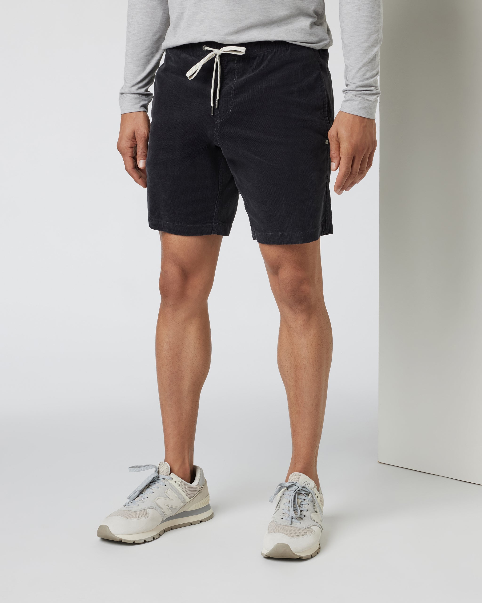 Optimist Short | Charcoal