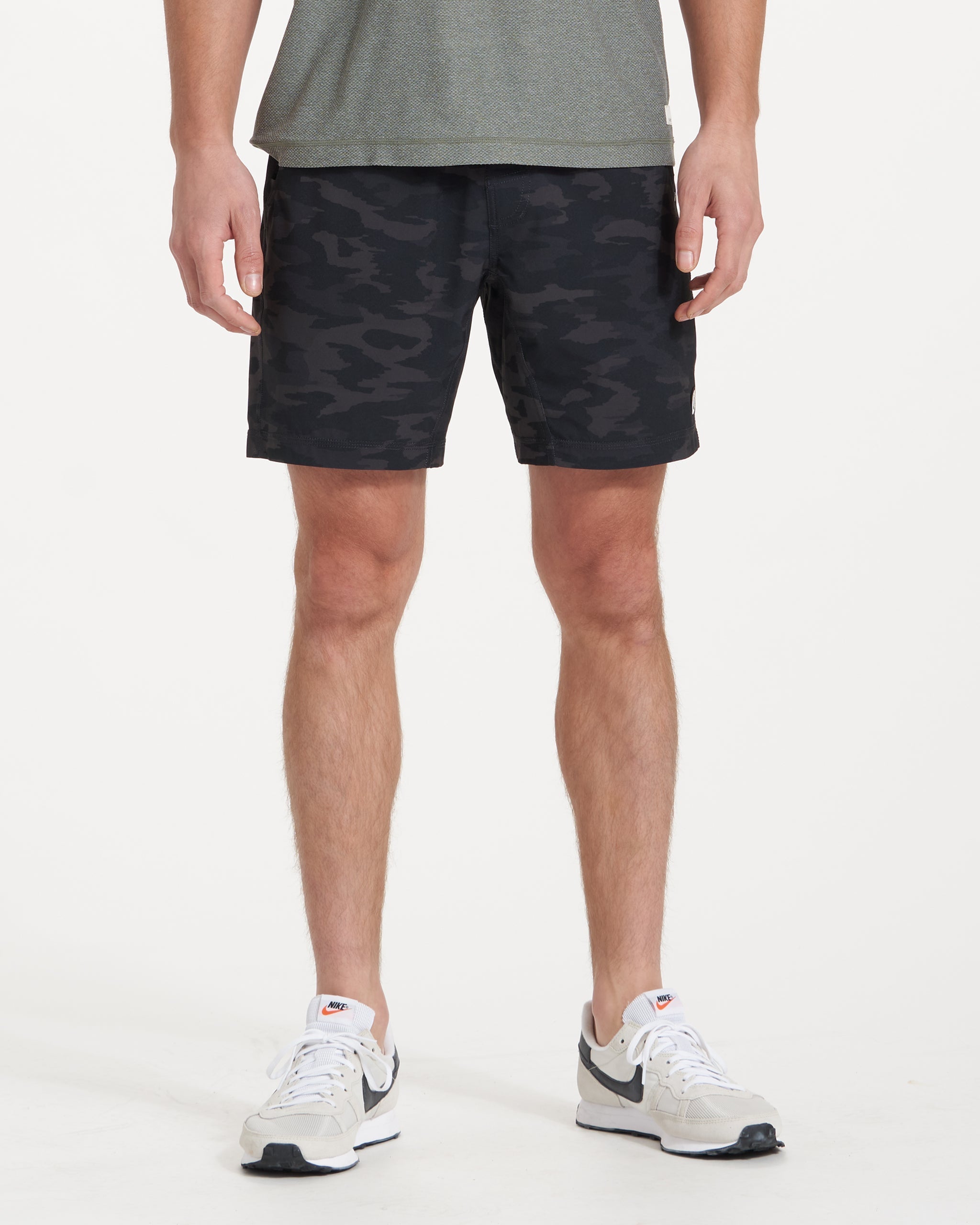 Kore Short Unlined 7" | Black Watercolor Camo