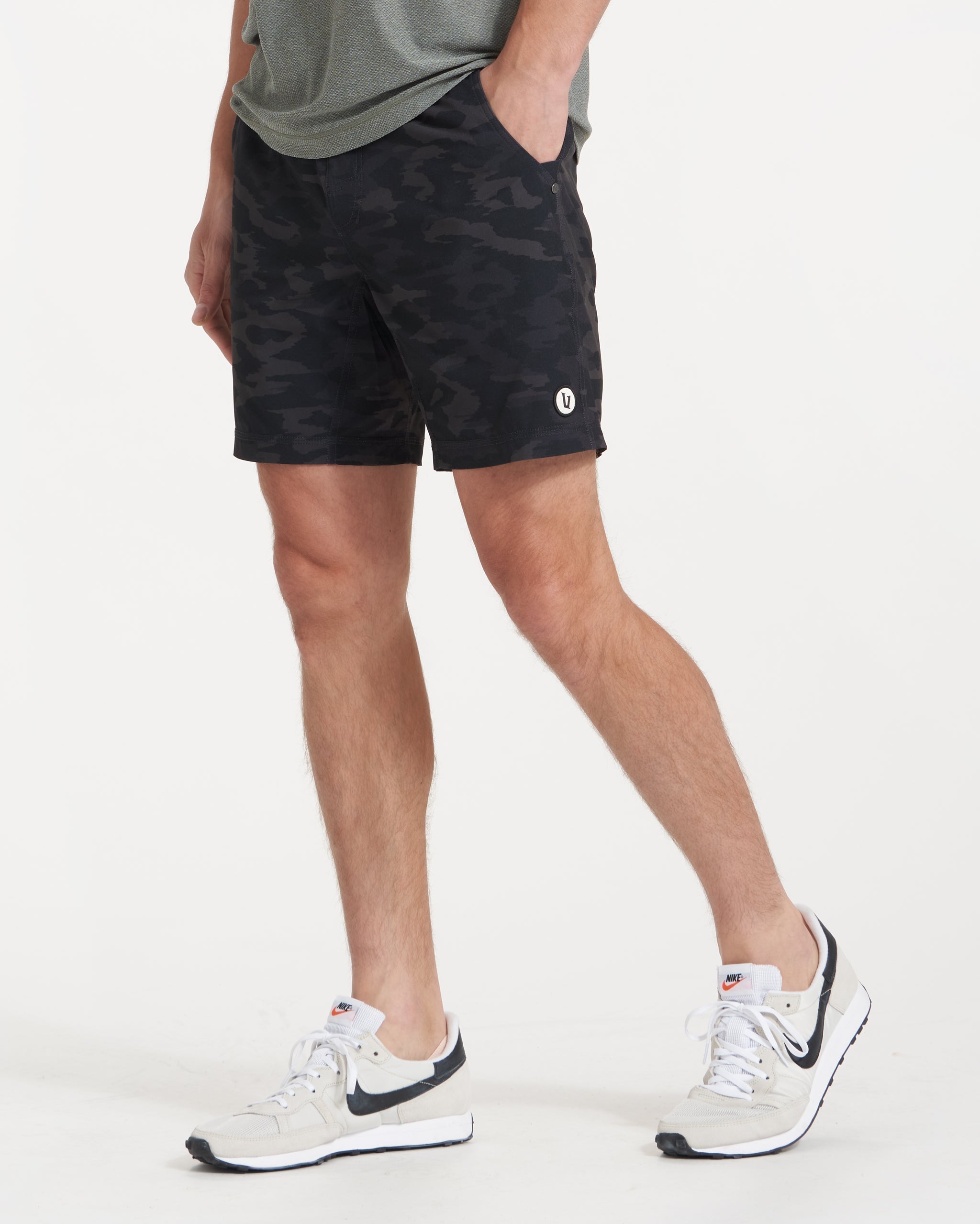 Kore Short Unlined 7" | Black Watercolor Camo