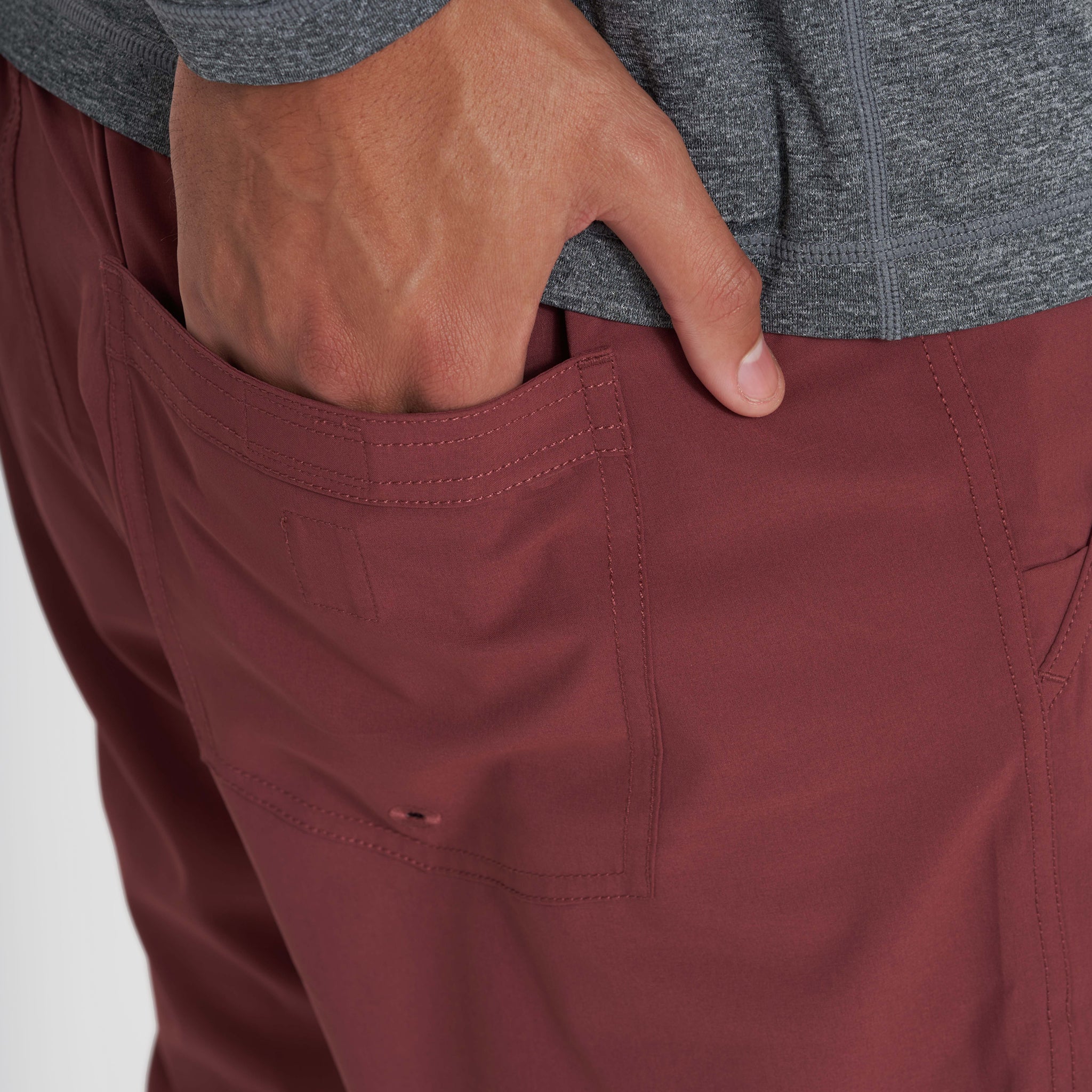 Kore Short Lined 9" | Cedar