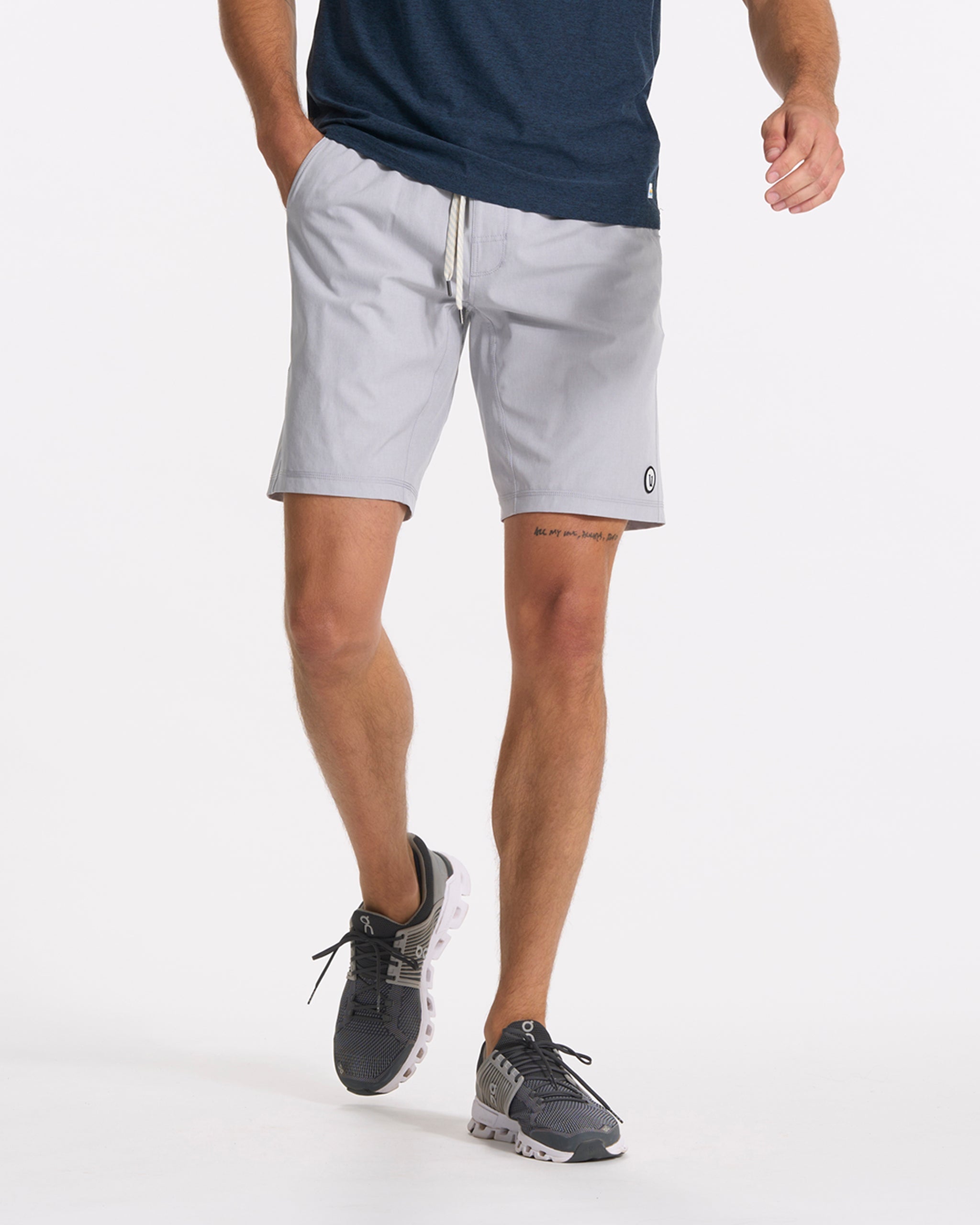 Kore Short Lined 9" | Platinum Linen Texture