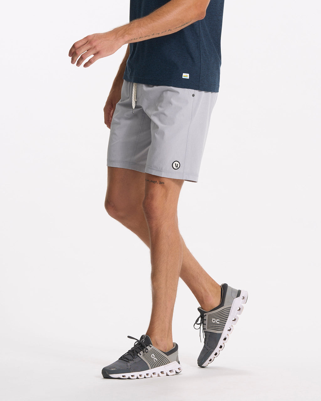 Kore Short Lined 9" | Platinum Linen Texture