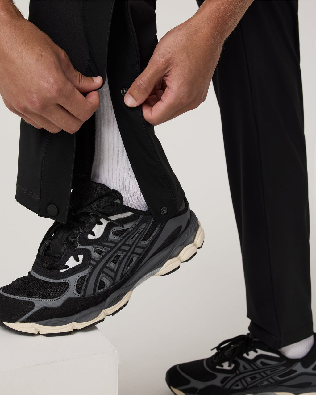 Sunday Performance Warm Up Pant 30" | Black