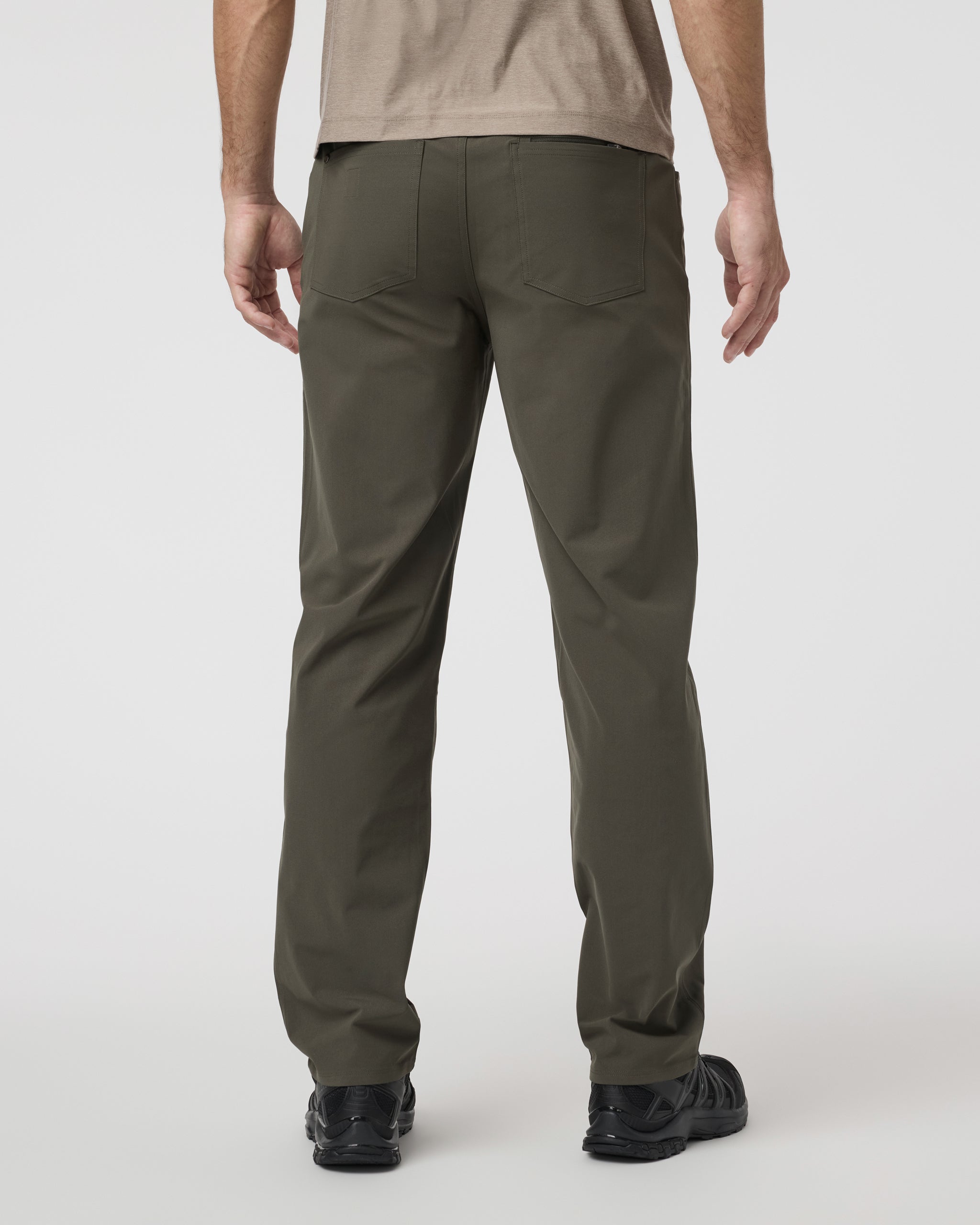 Meta Pant Relaxed Fit 30" | Dark Oregano