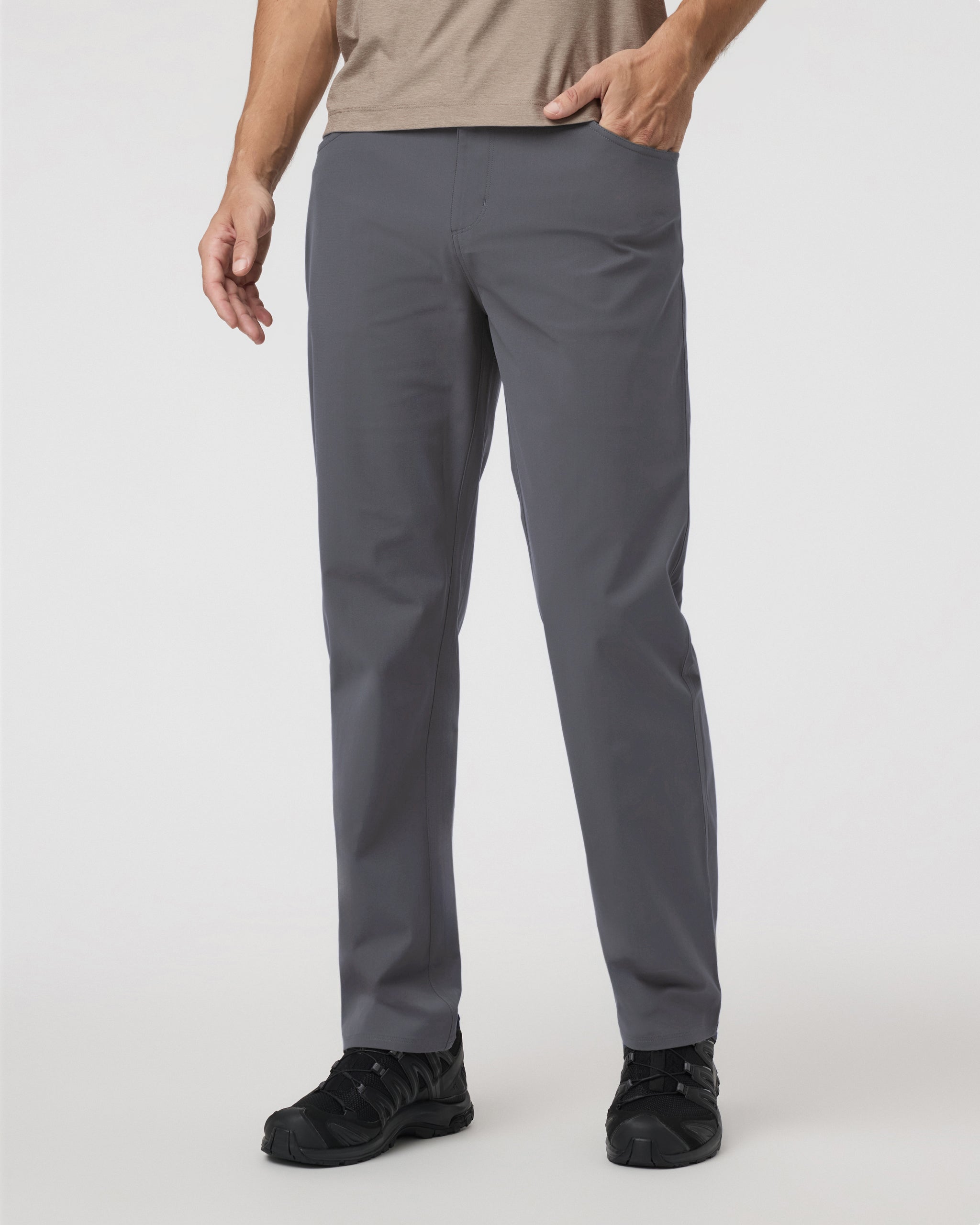 Meta Pant Relaxed Fit 32" | Charcoal