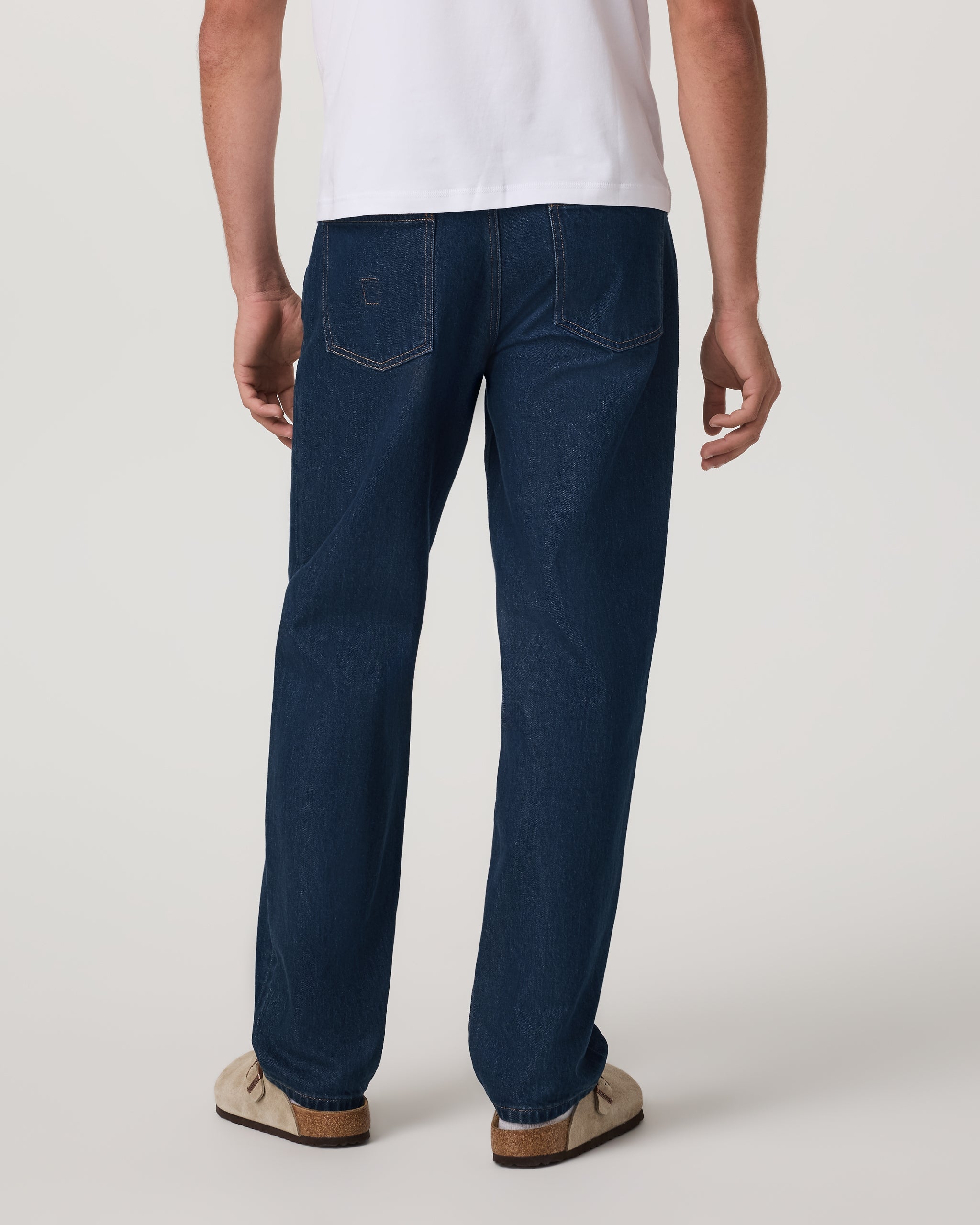 Vuori Vintage Jean Classic Fit 32" | Rinse Denim