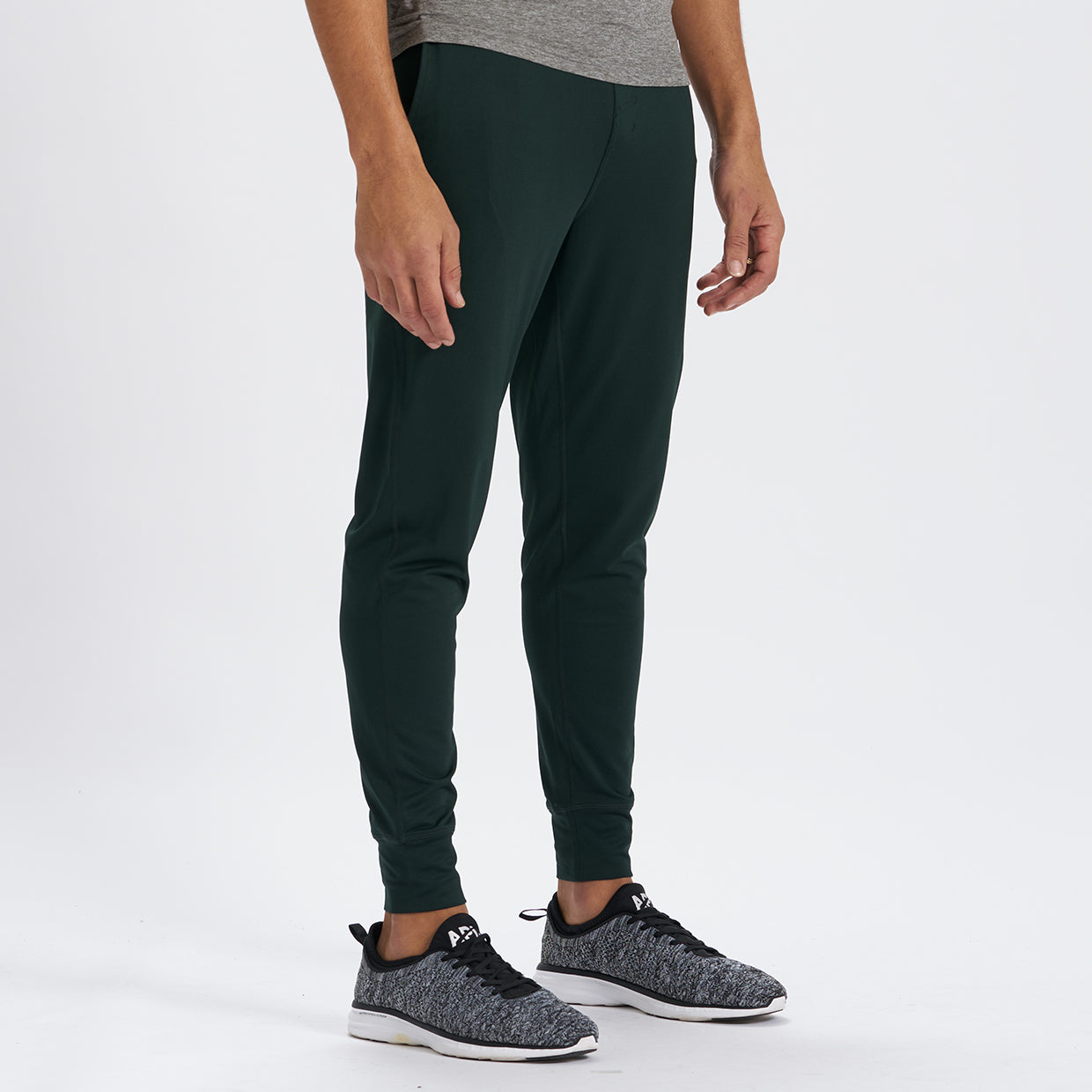Sunday Performance Jogger | Blackened Green