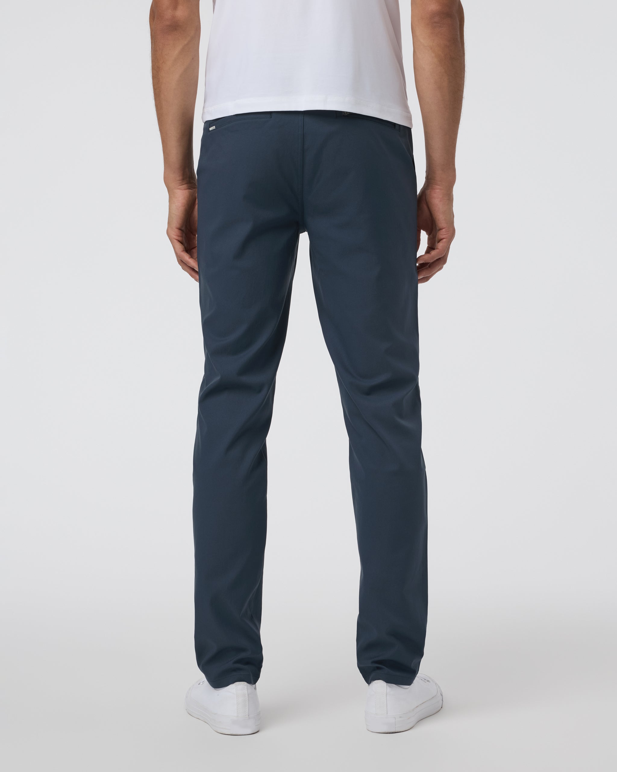Cascade Tech Chino Pant Athletic Slim Fit 32" | Ink