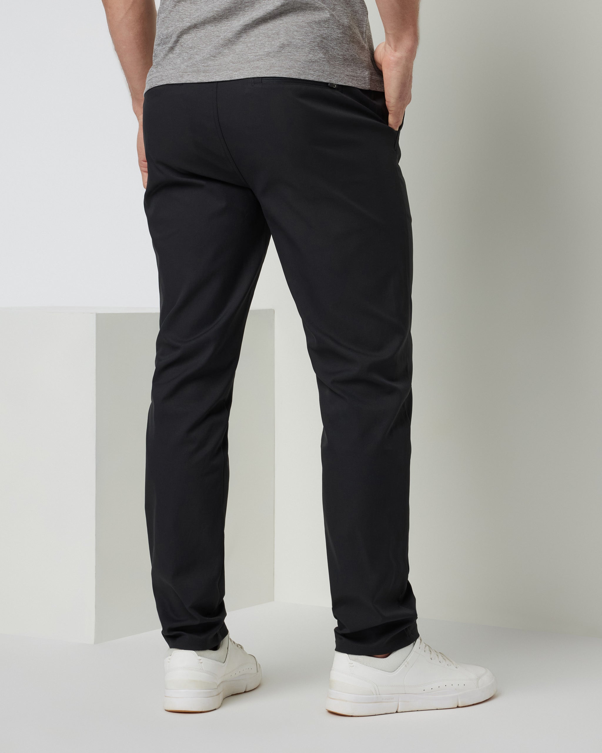 Cascade Tech Chino Pant Athletic Slim Fit 30" | Black