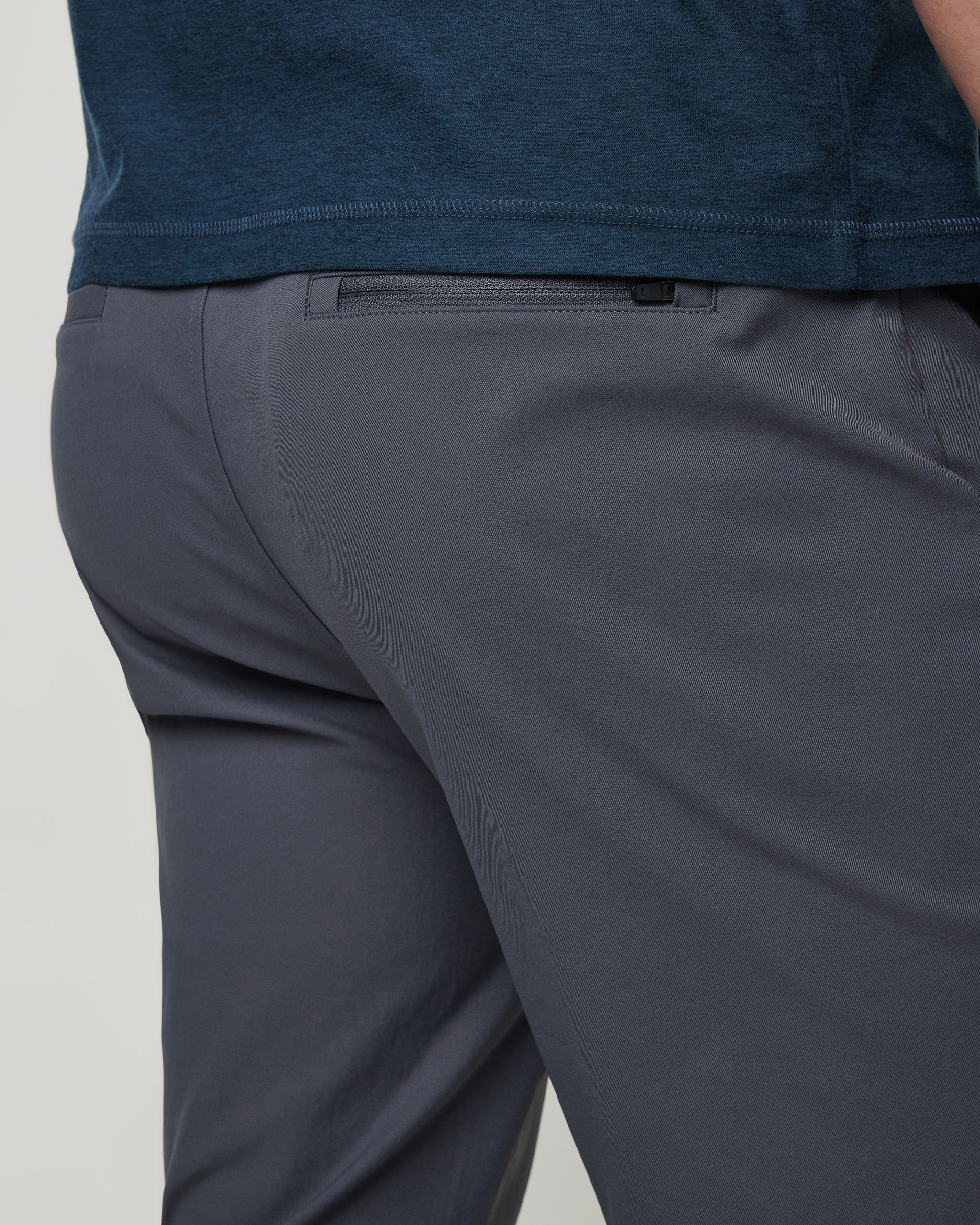 Cascade Tech Chino Pant Athletic Slim Fit 30" | Charcoal