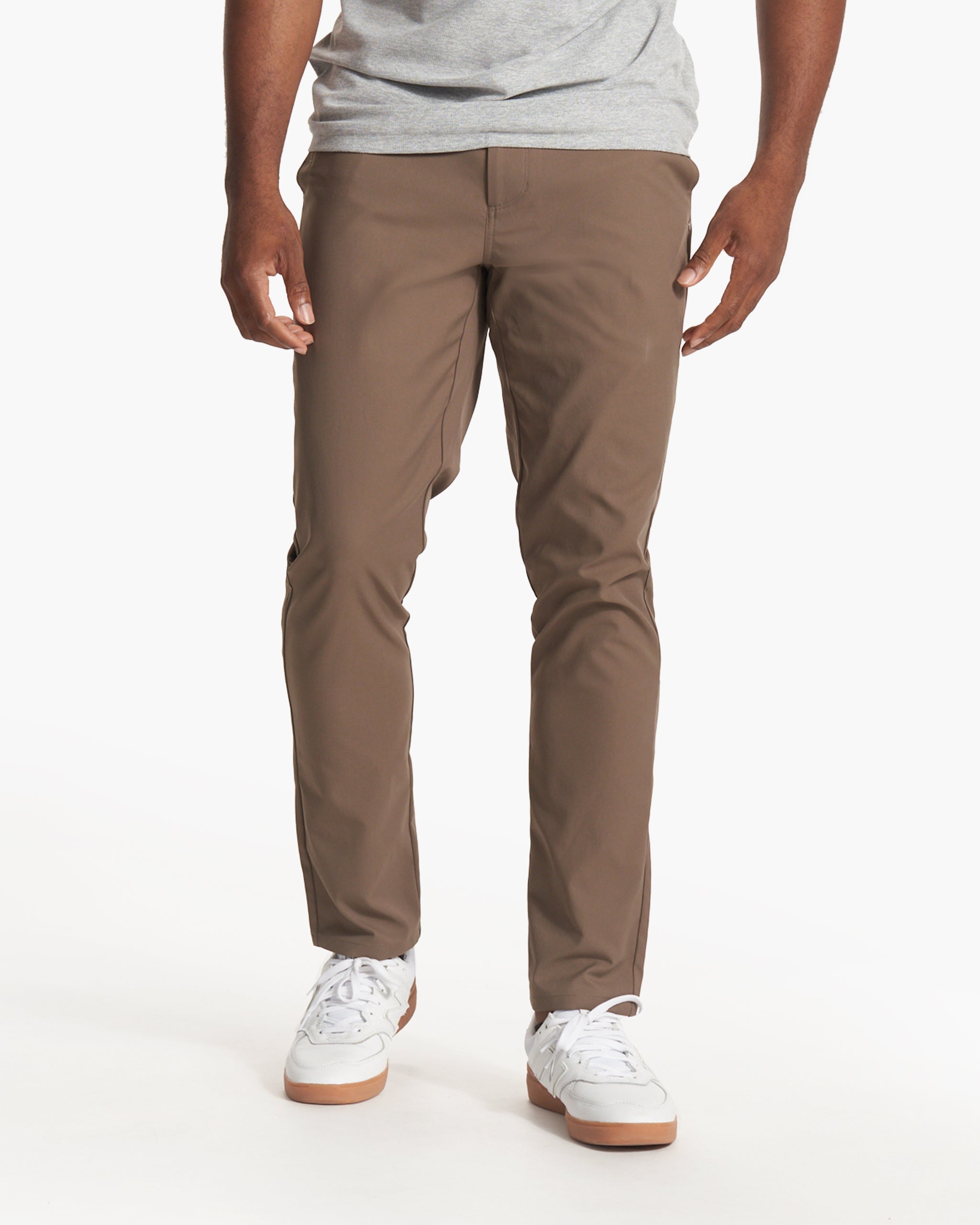 Cascade Tech Chino Pant Athletic Slim Fit 30" | Greige