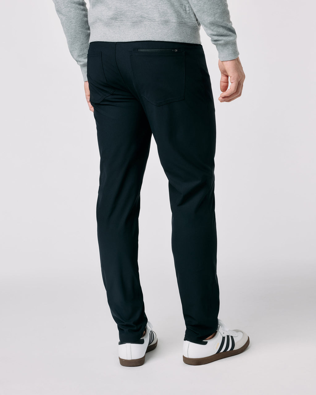 Meta Pant Athletic Slim Fit 32" | Black