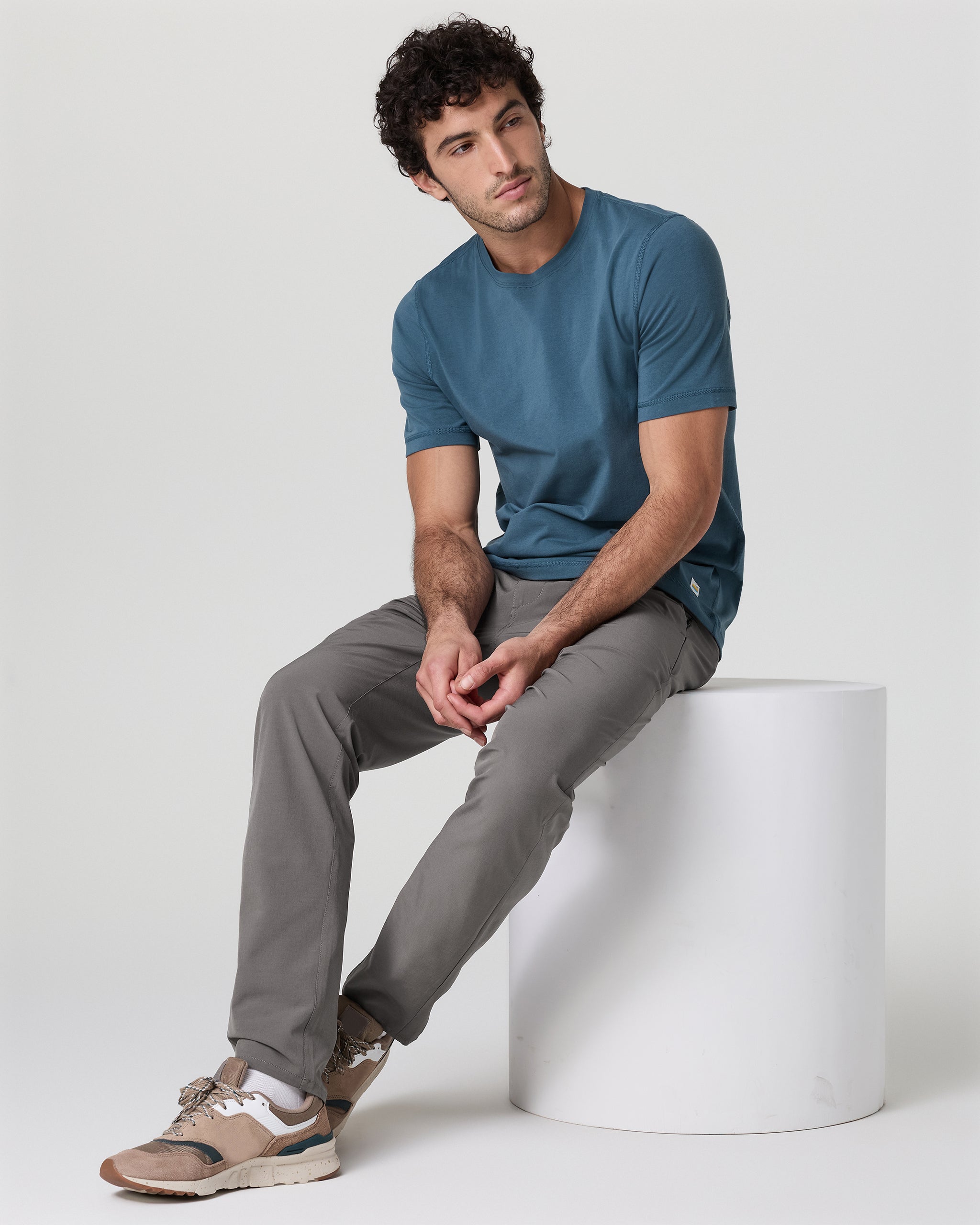 Aim Pant 32" | Warm Grey