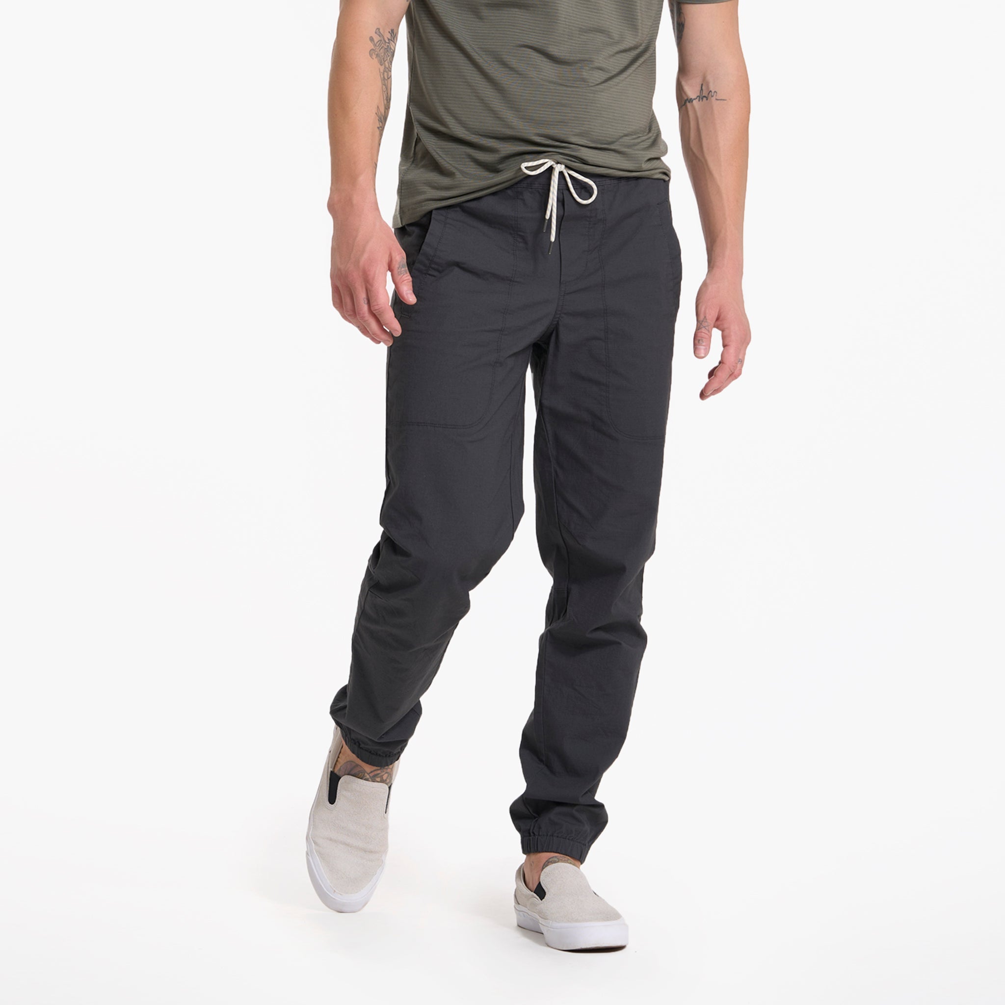 Ripstop Traveler Jogger | Charcoal