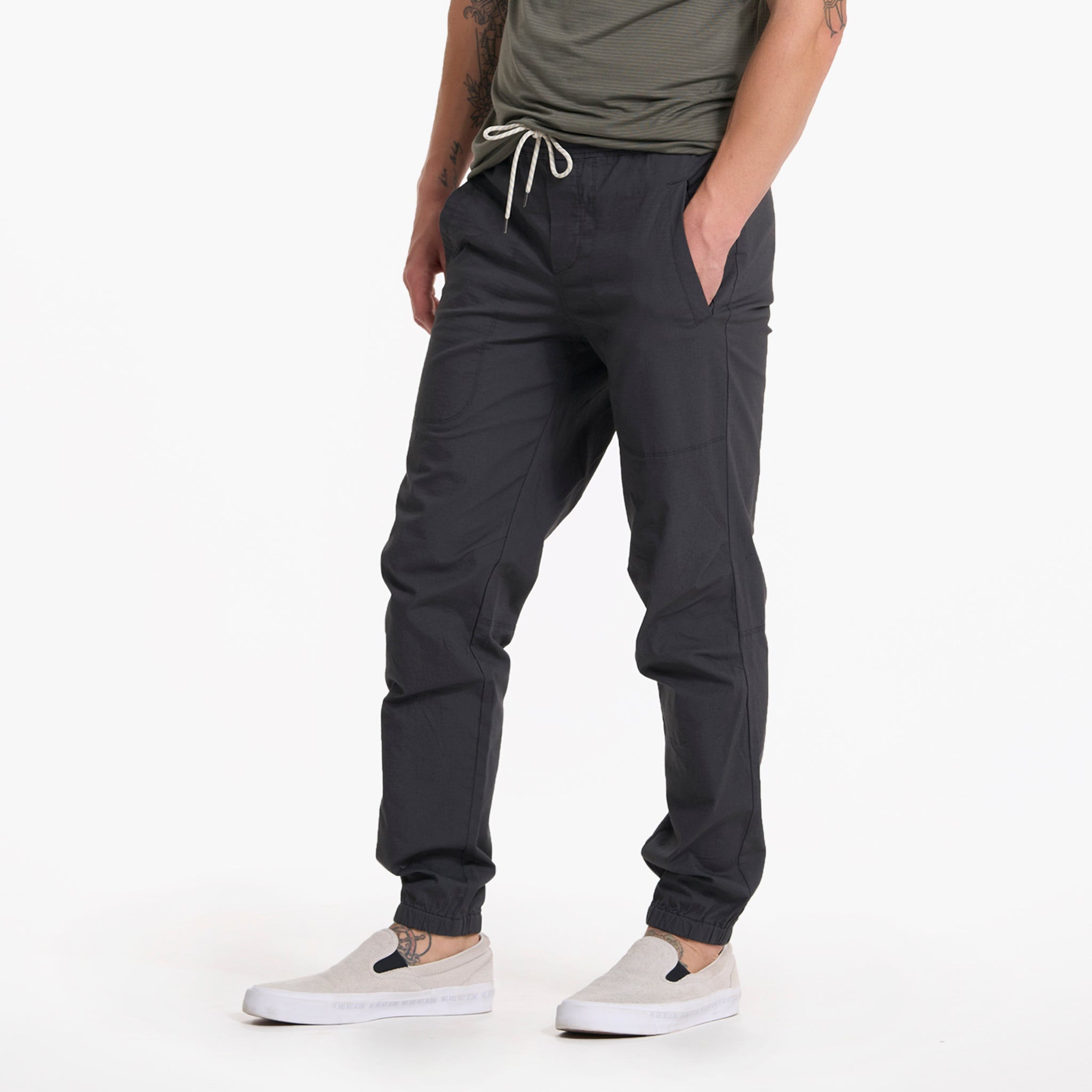 Ripstop Traveler Jogger | Charcoal