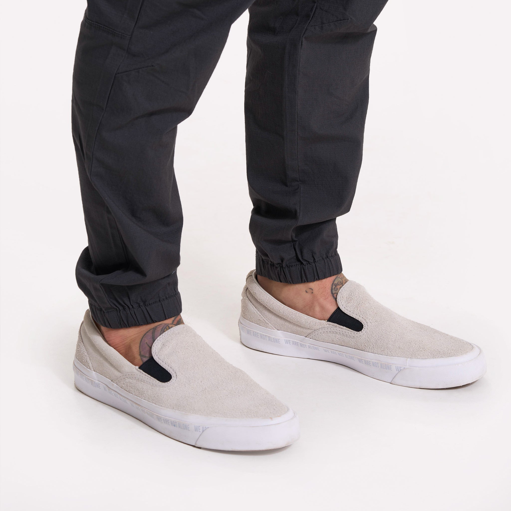 Ripstop Traveler Jogger | Charcoal