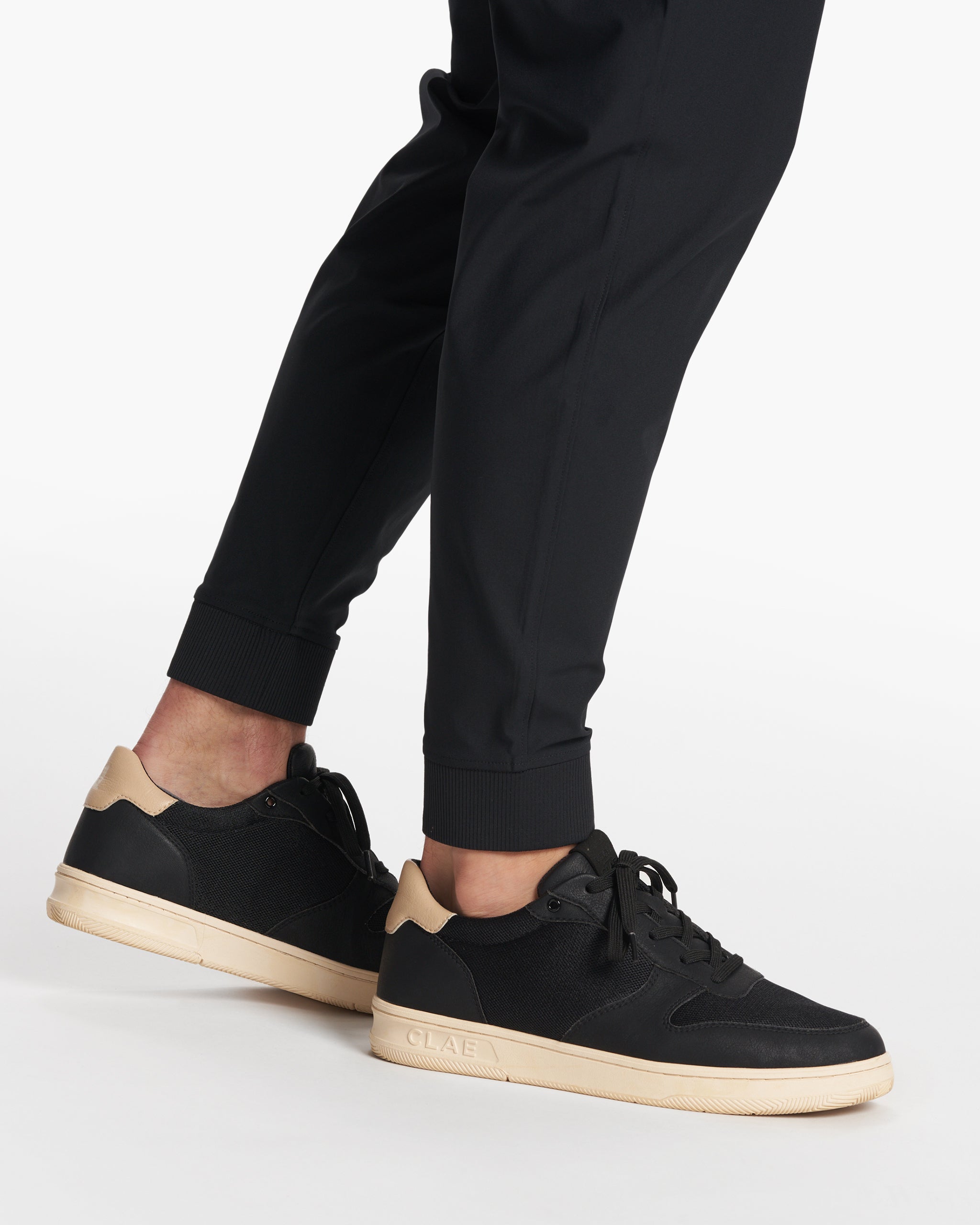 Meta Jogger | Black