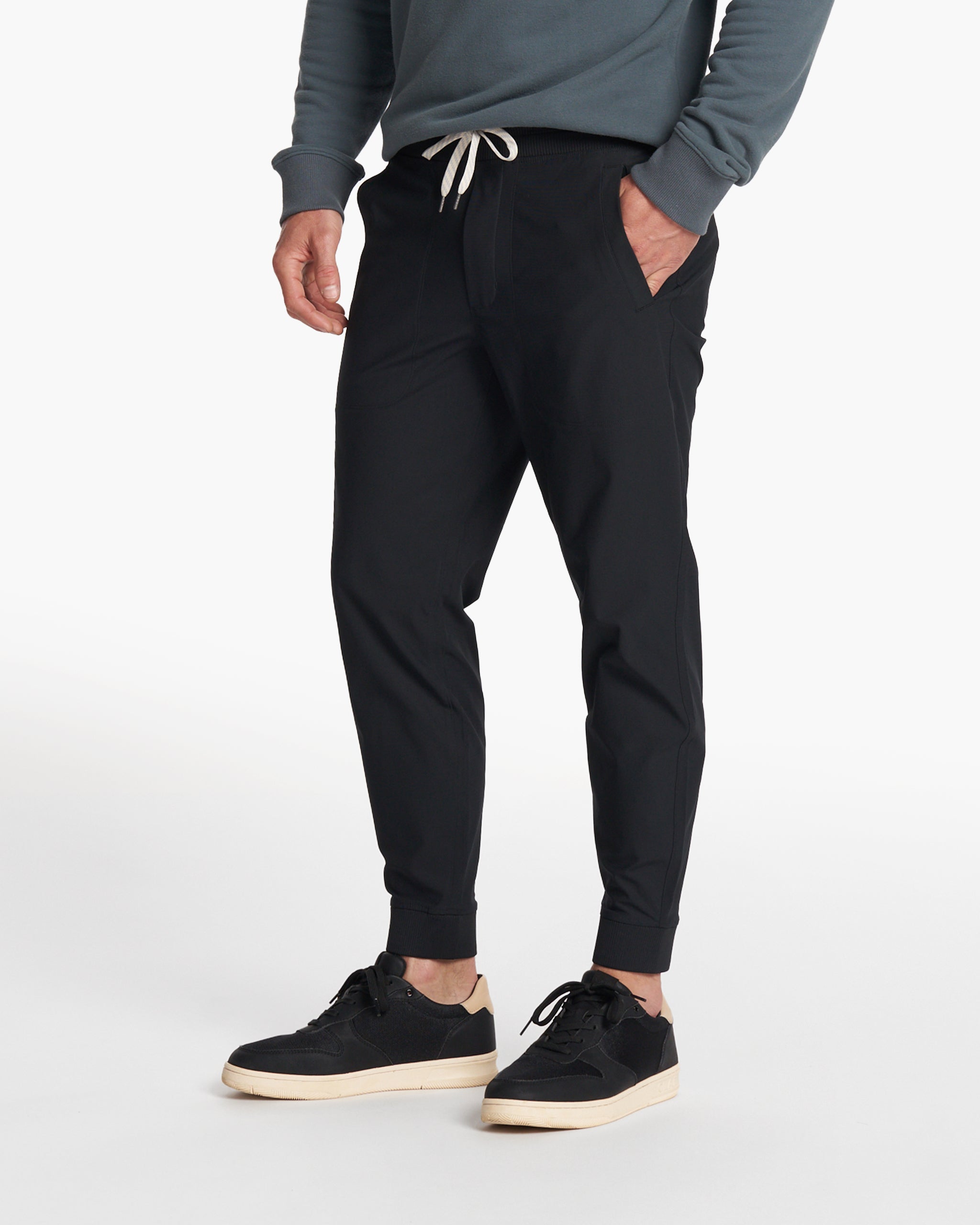 Meta Jogger | Black