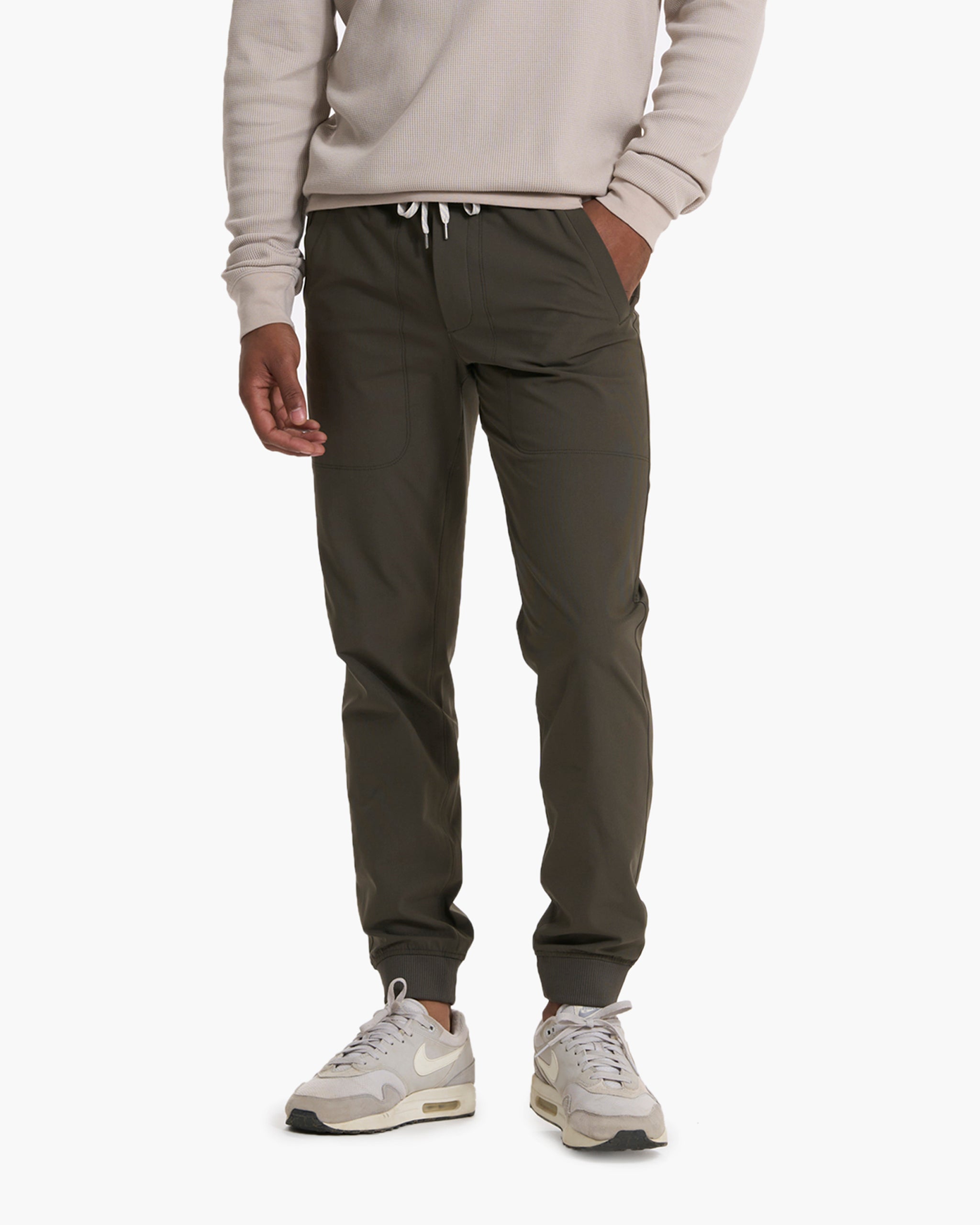 Meta Jogger | Dark Oregano