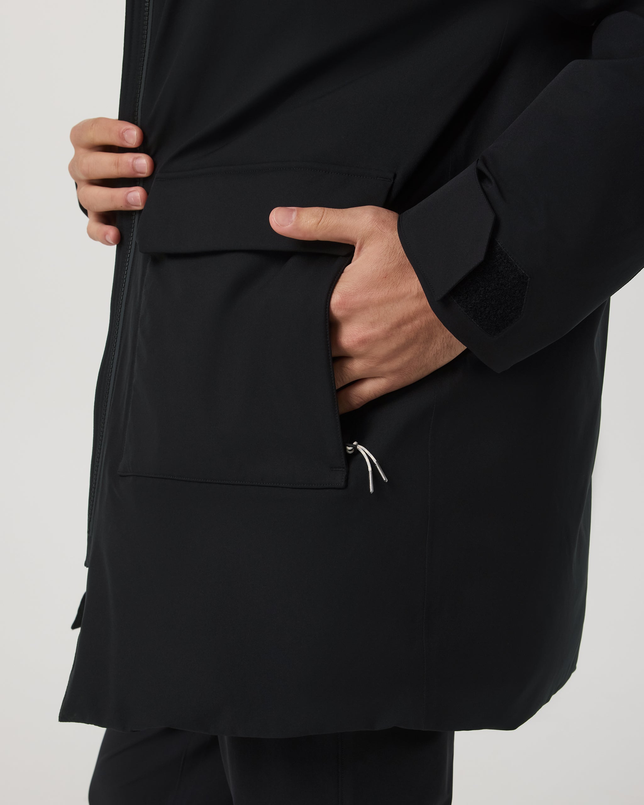 Bering Down Parka | Black
