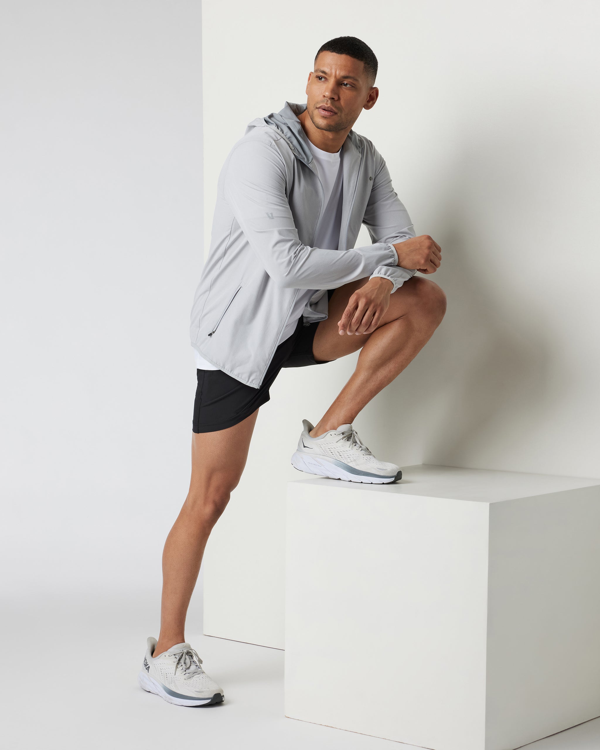 Outdoor Trainer Shell | Platinum Linen Texture