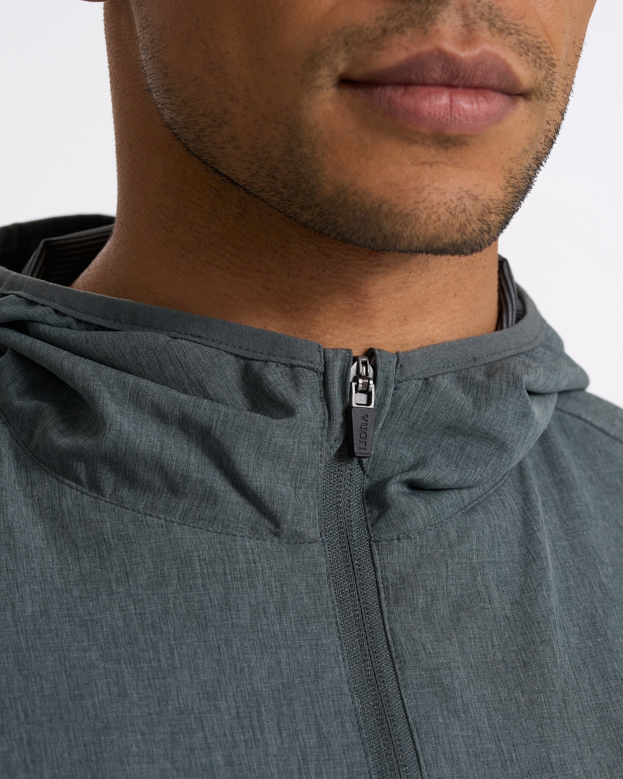 Outdoor Trainer Shell | Smoked Beryl Linen Texture