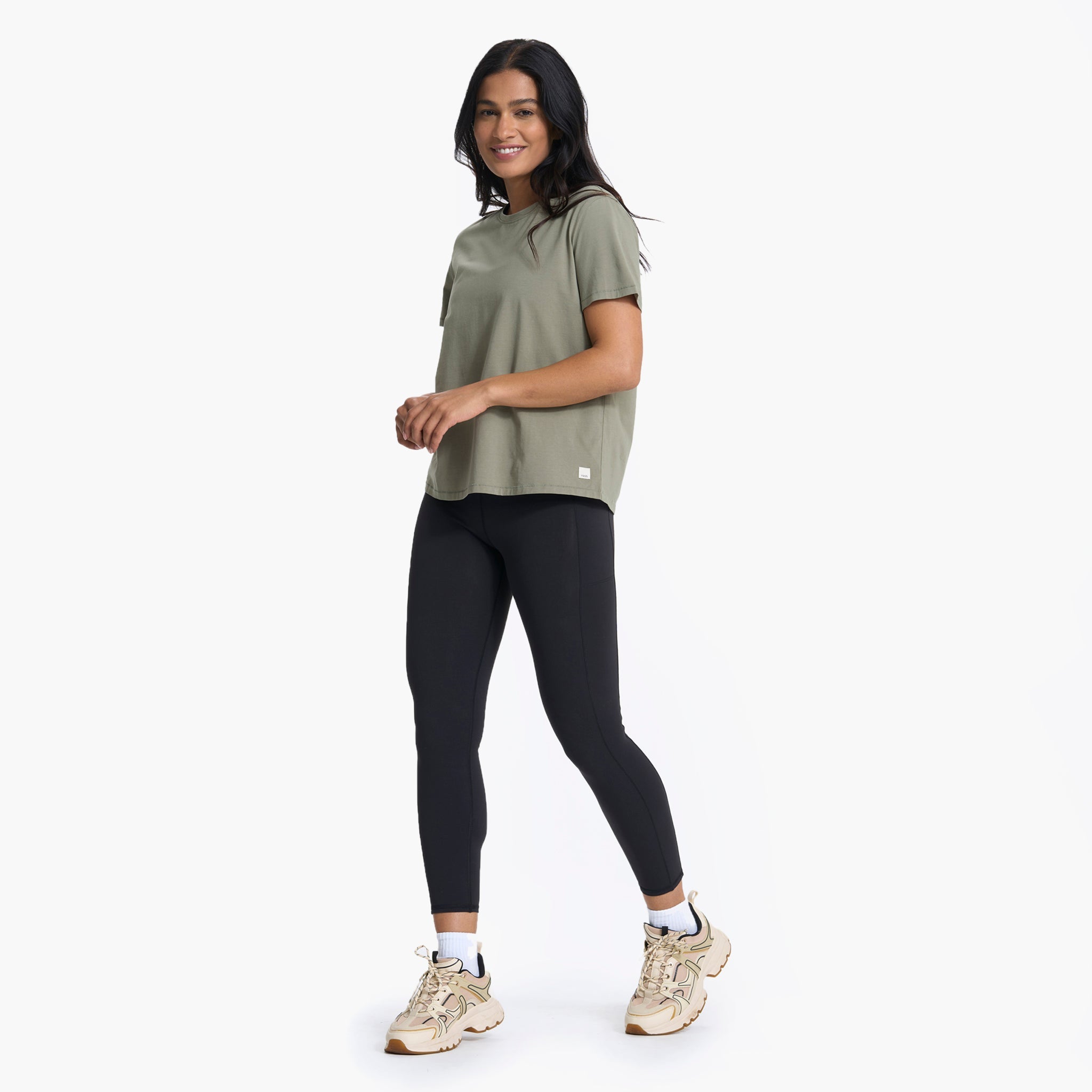 Feather Tee | Laurel