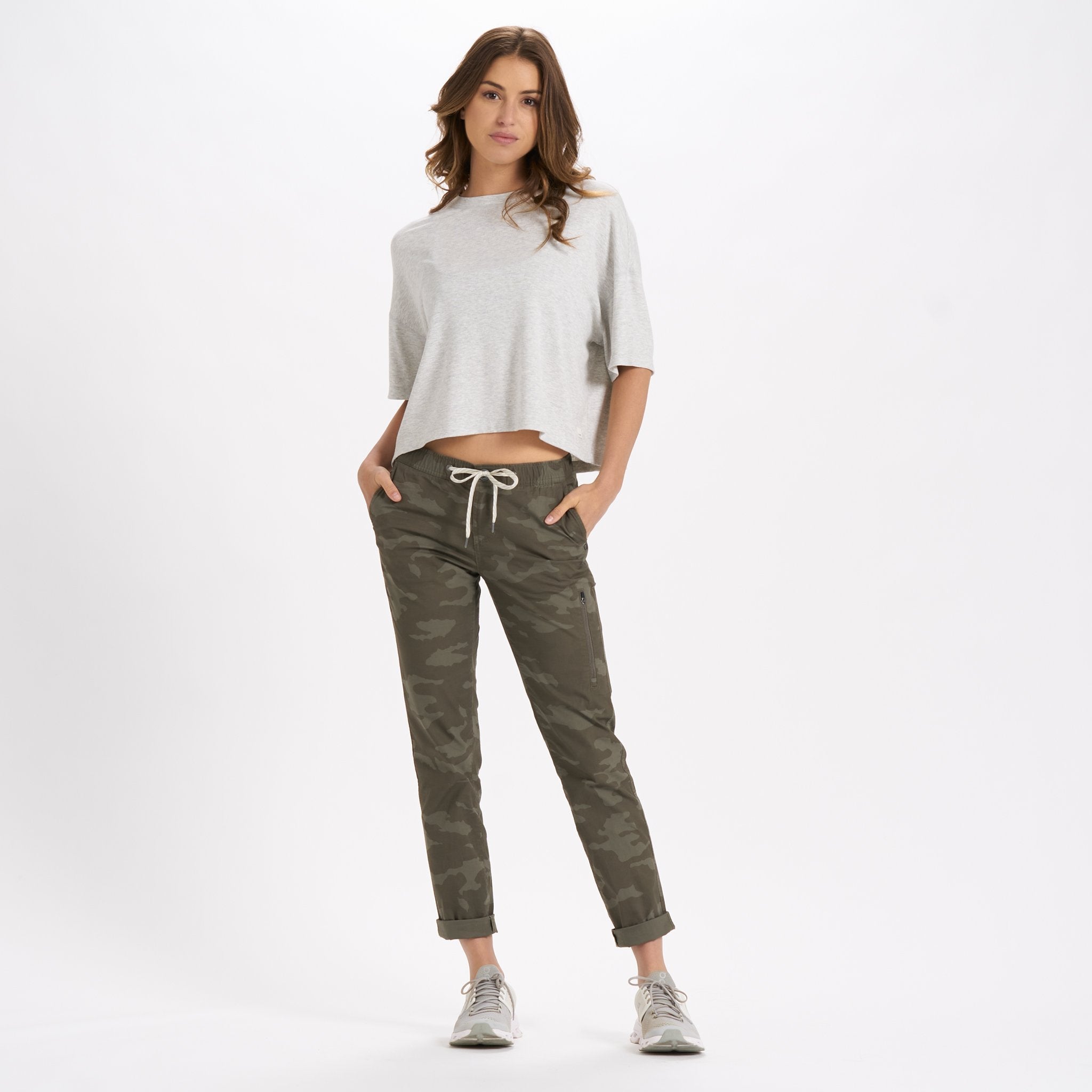 Cove Tee | Light Heather Grey