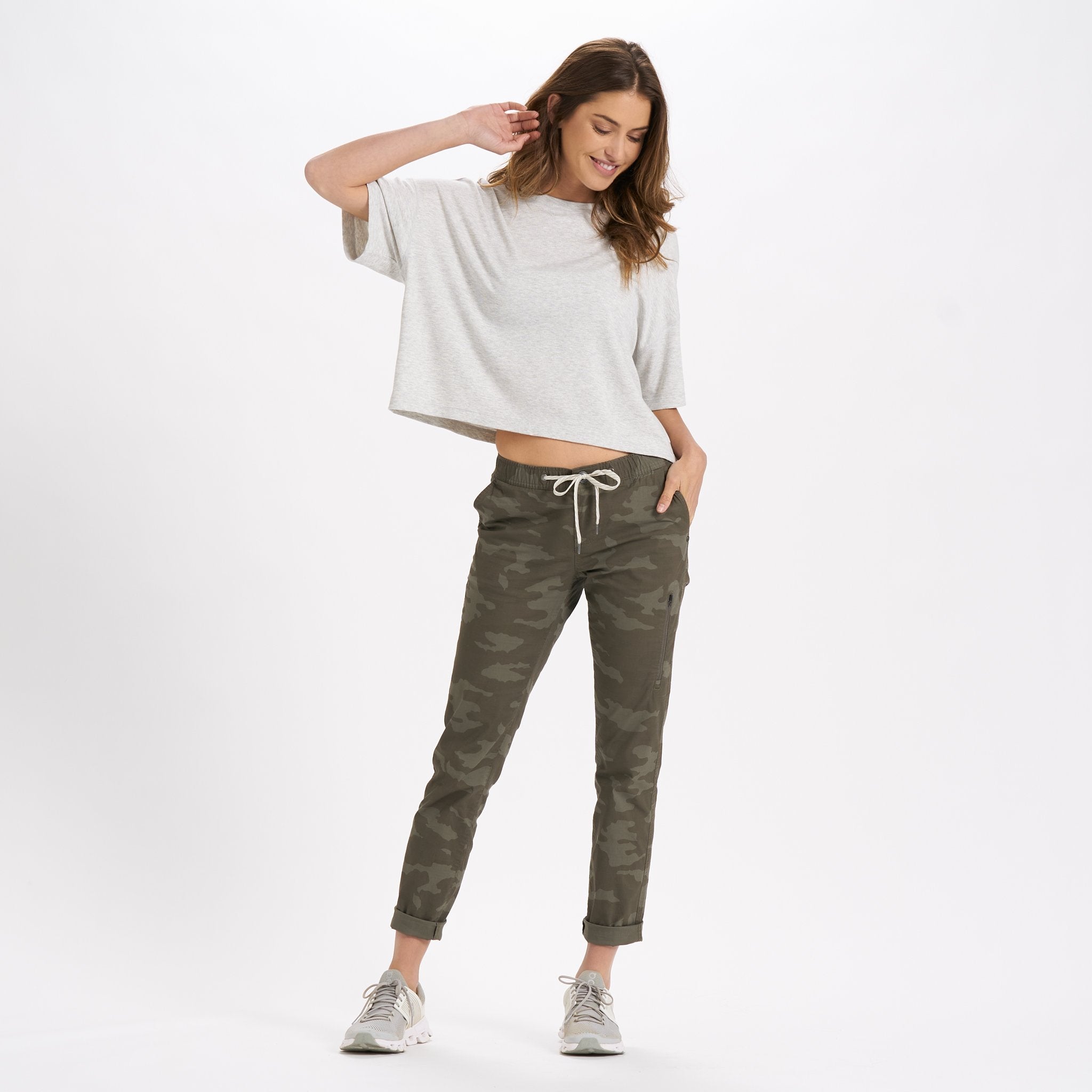 Cove Tee | Light Heather Grey