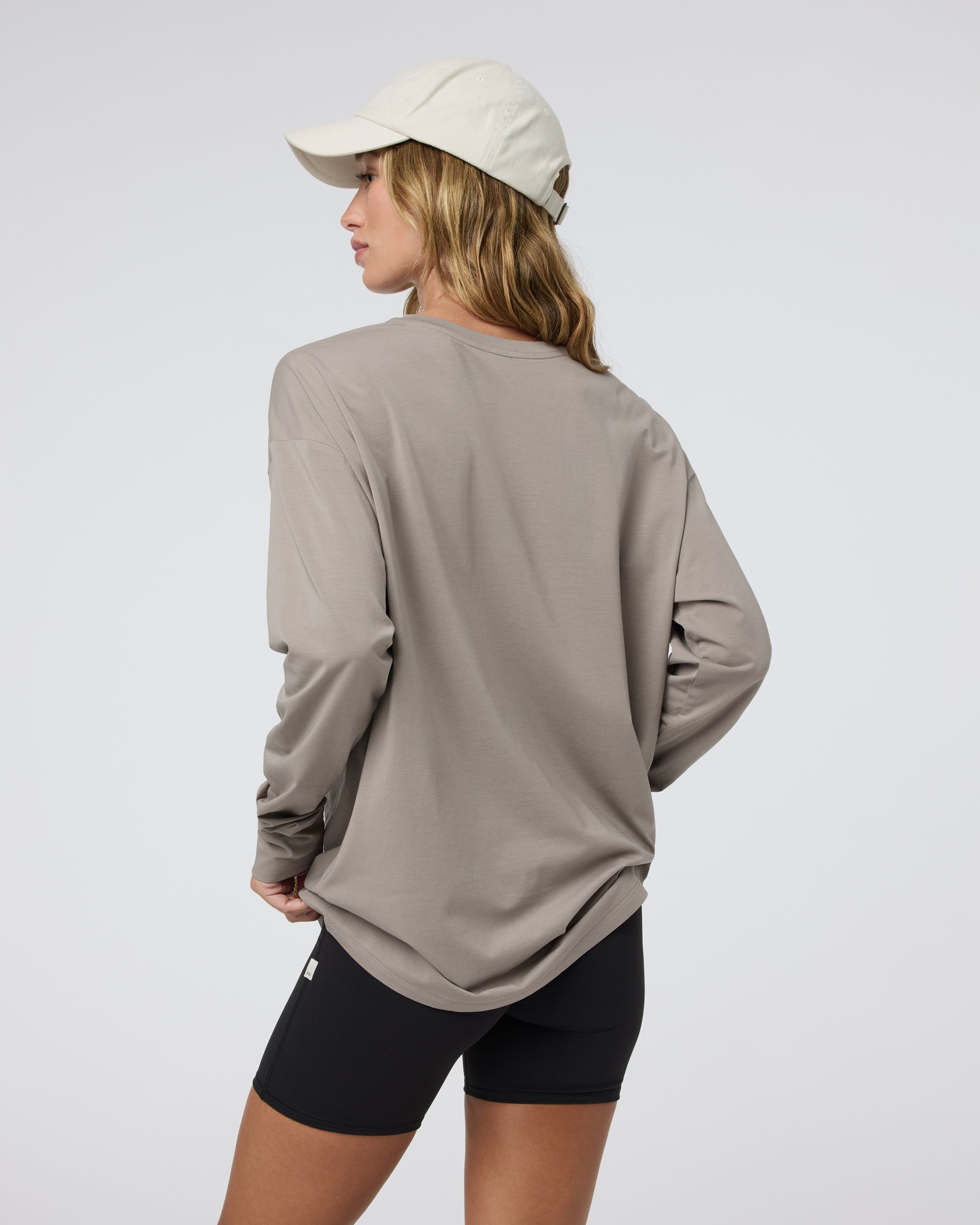 Long-Sleeve Feather Tee | Cobblestone