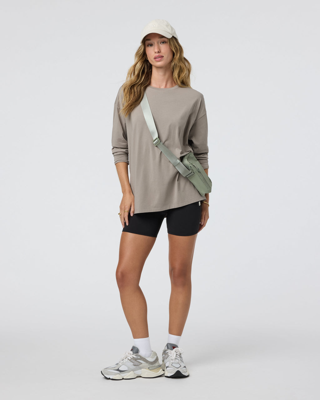 Long-Sleeve Feather Tee | Cobblestone