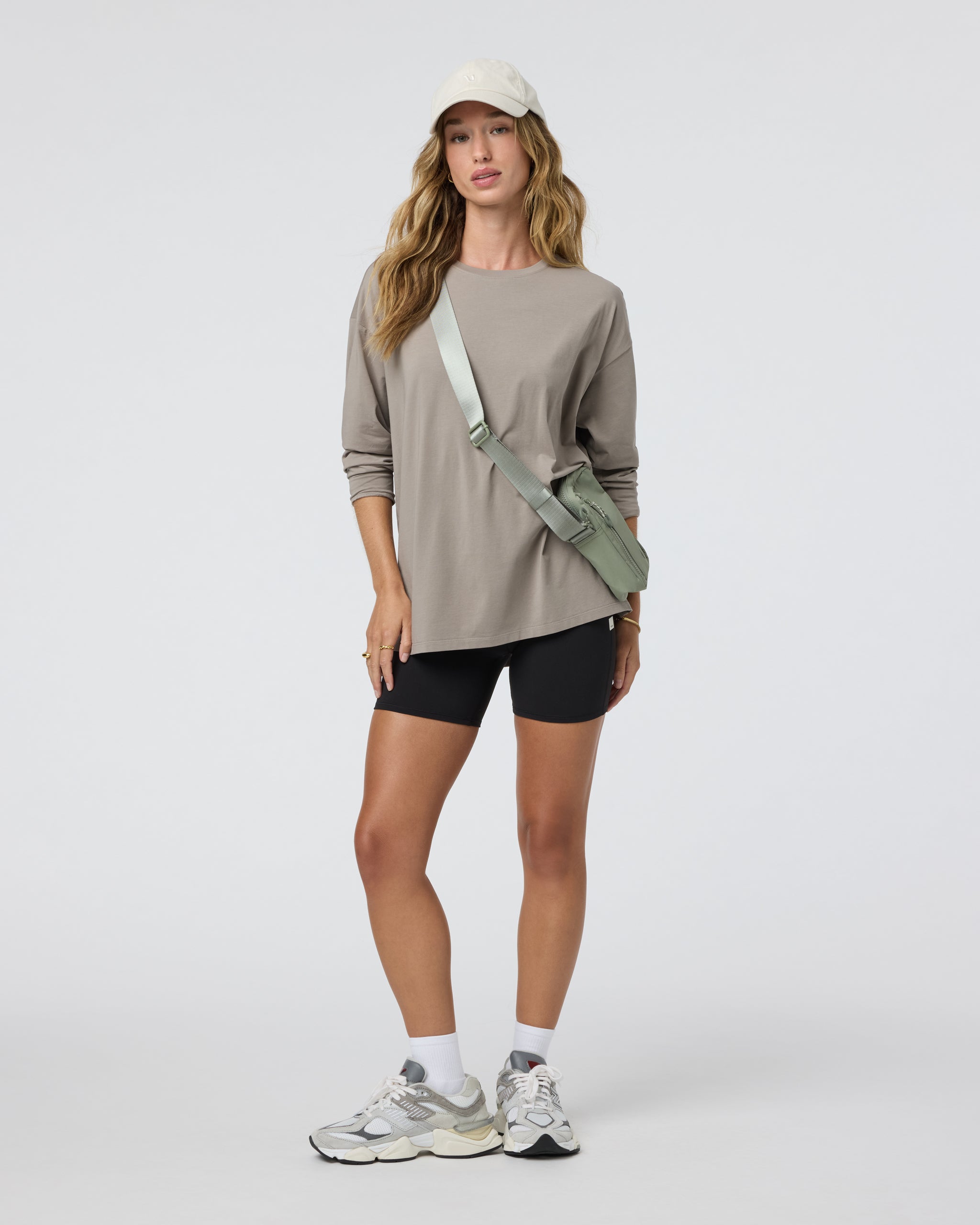 Long-Sleeve Feather Tee | Cobblestone