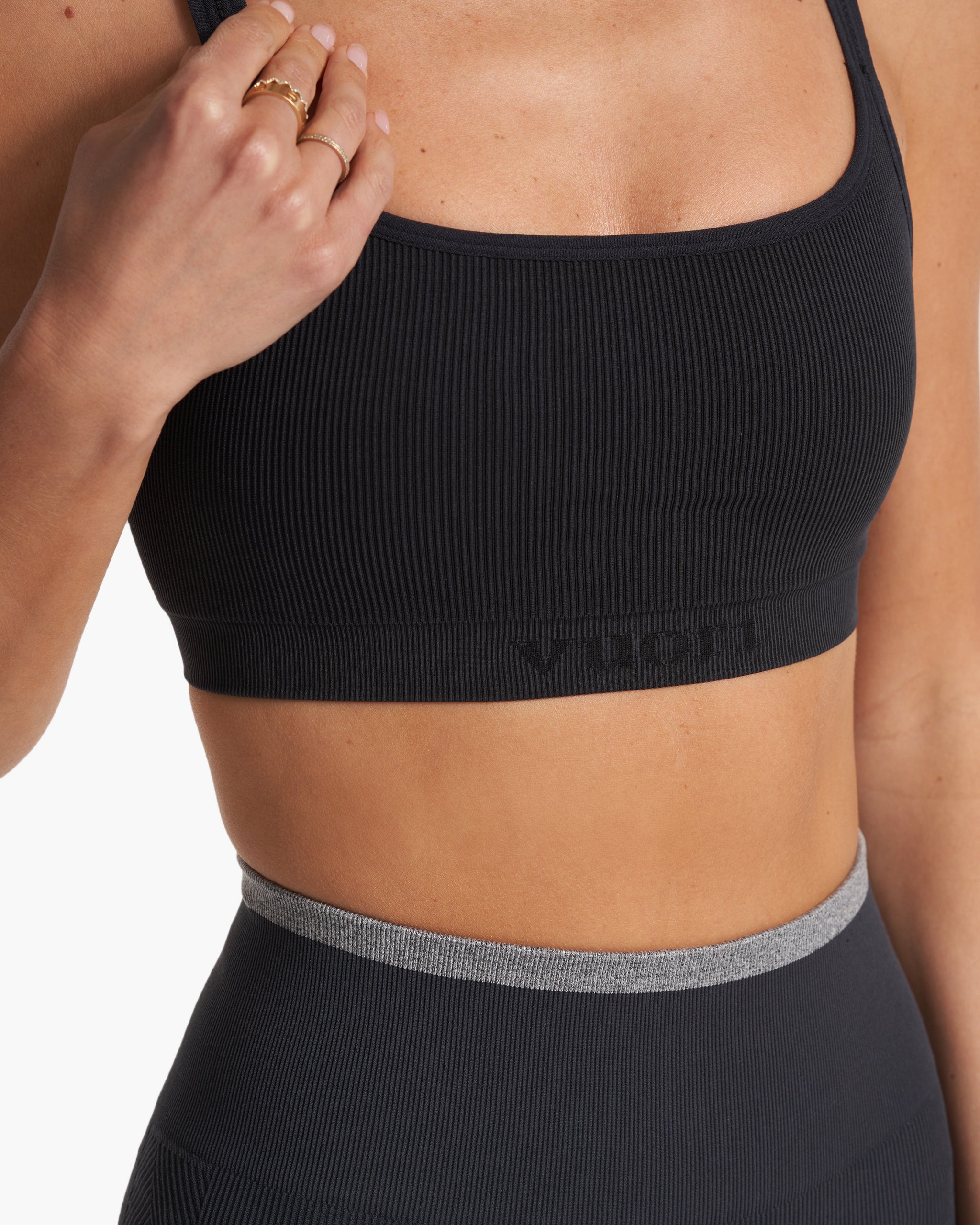 Helix Seamless Bra | Black
