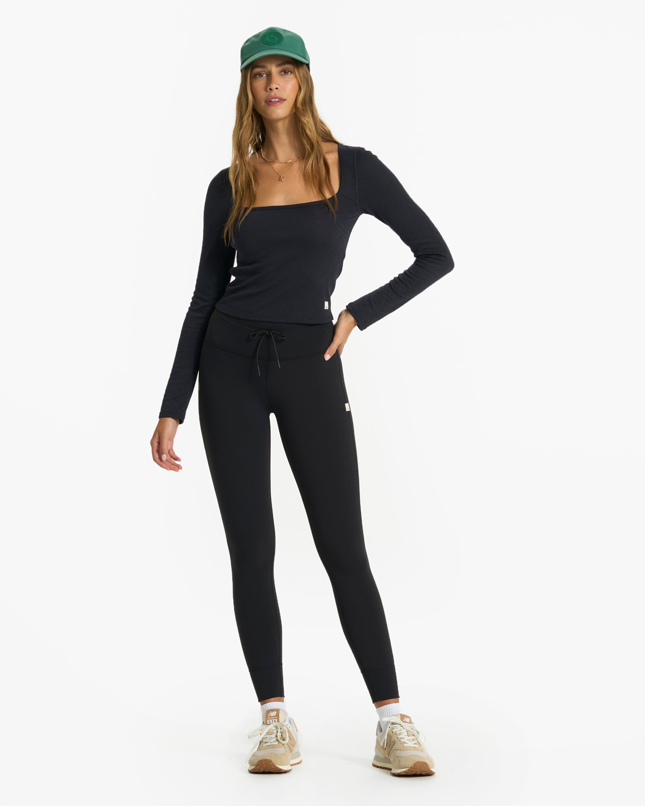 Long-Sleeve Sunrise Square Neck | Black