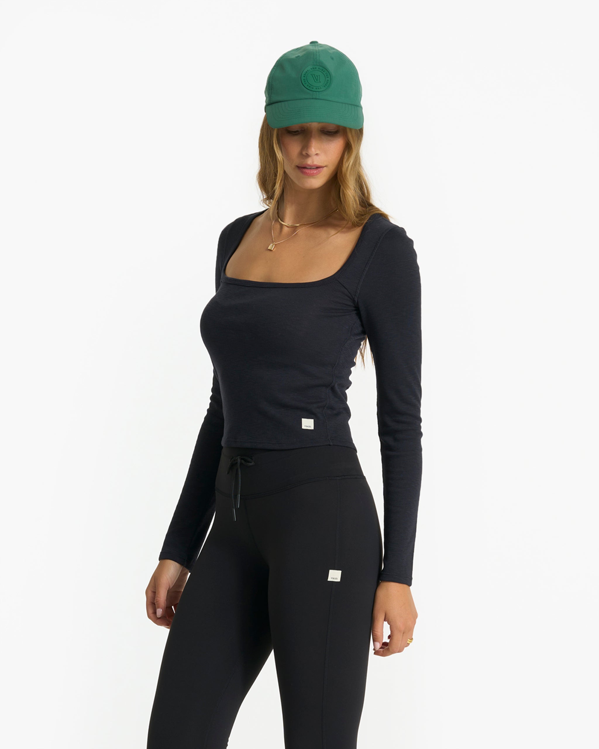 Long-Sleeve Sunrise Square Neck | Black