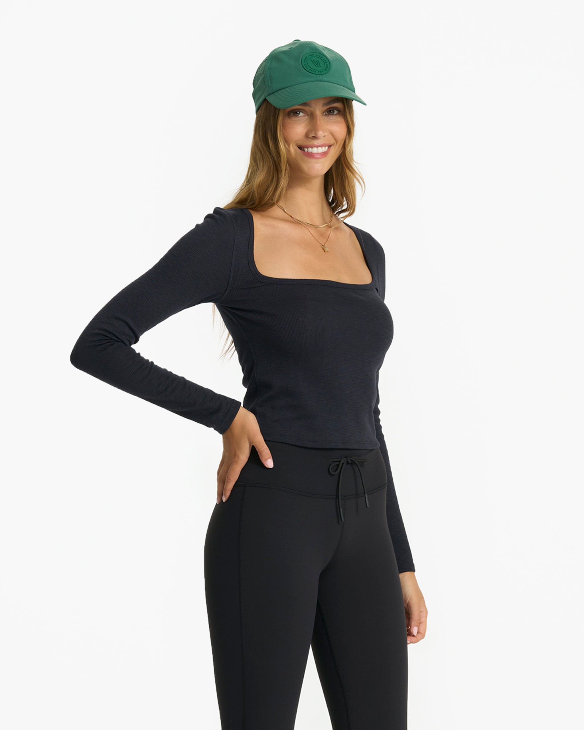 Long-Sleeve Sunrise Square Neck | Black