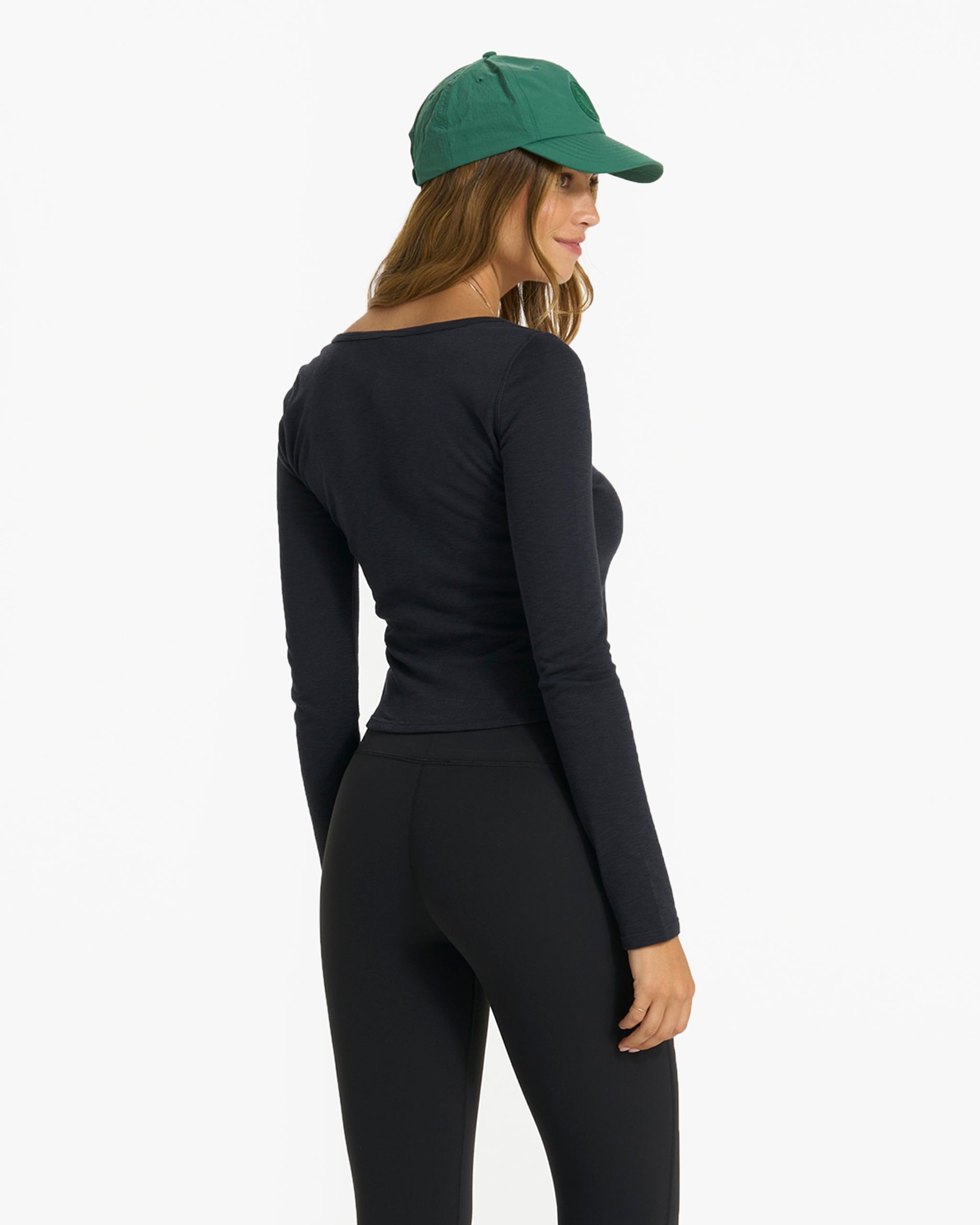 Long-Sleeve Sunrise Square Neck | Black
