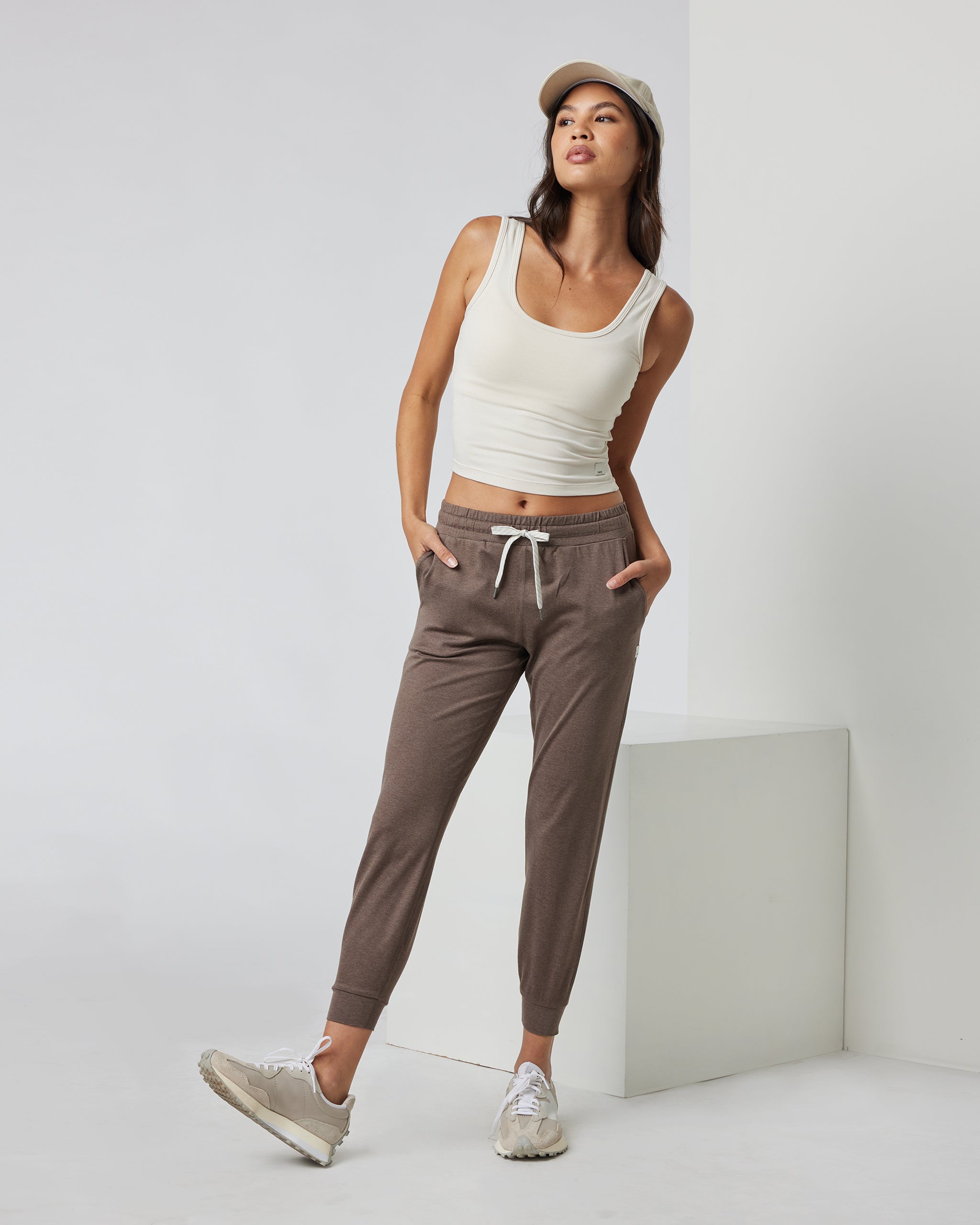 Halo Essential Tank | Milkweed Heather