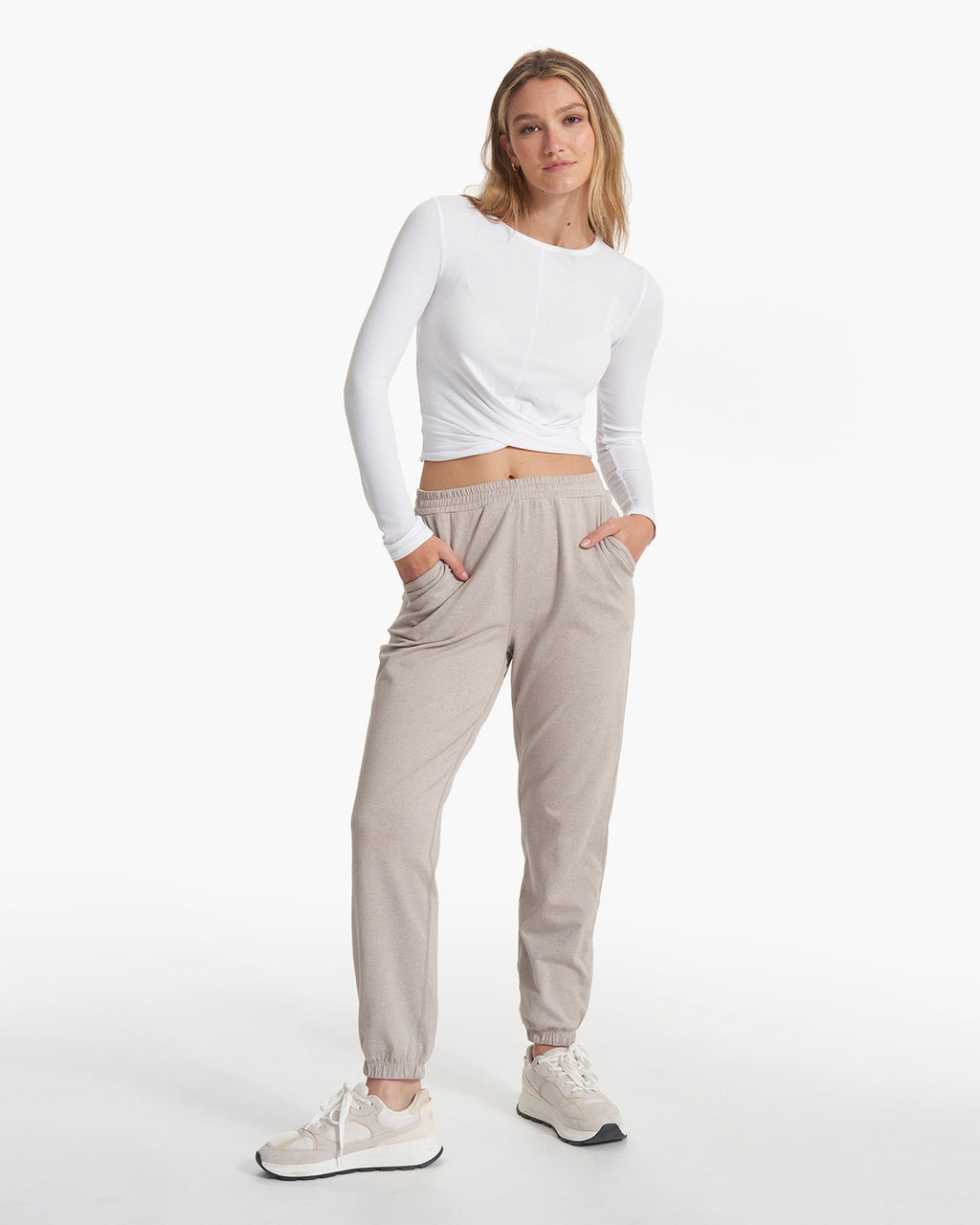 Long Sleeve Cove Twist Tee | White