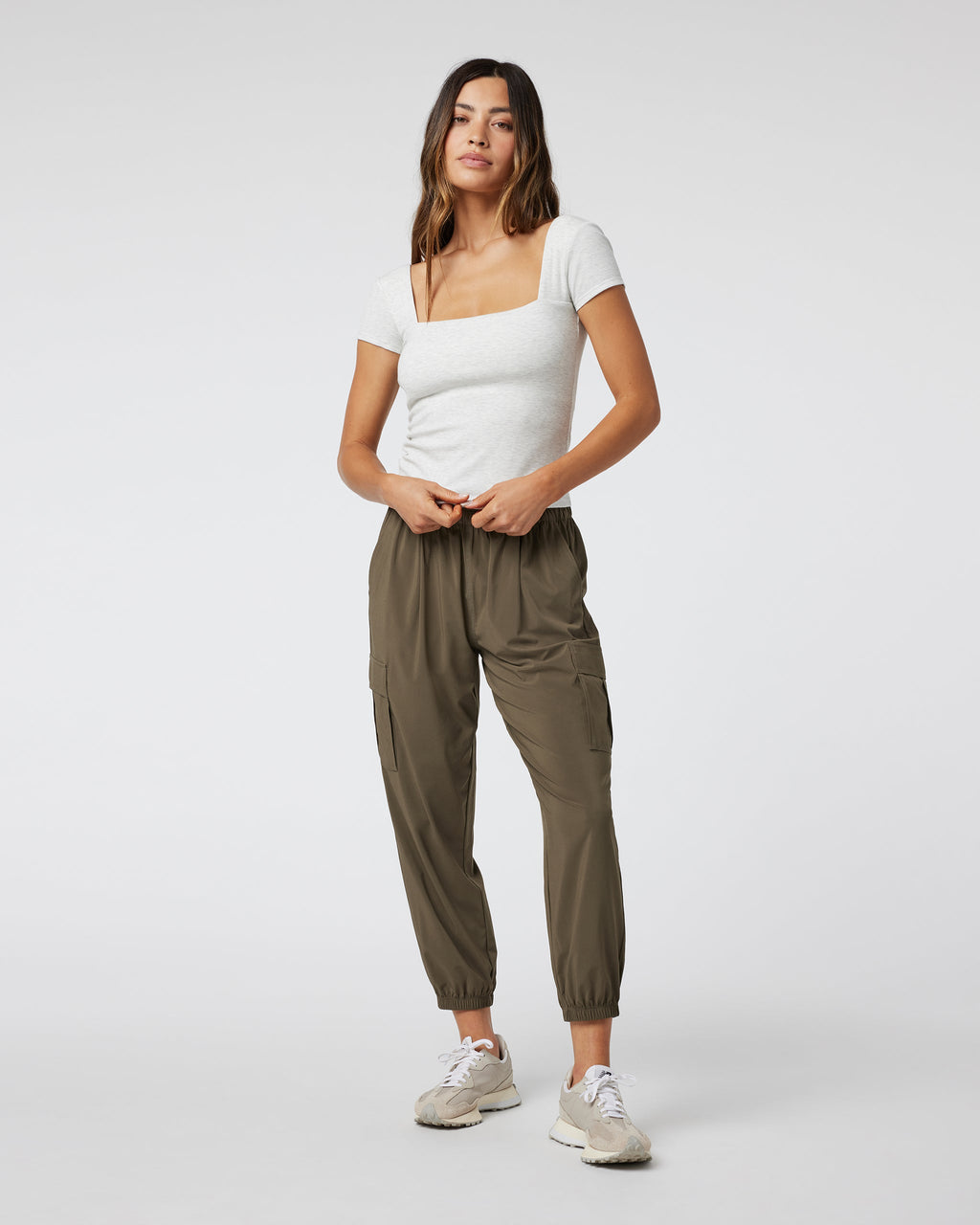 Pose Scoop Back Tee | White Heather Grey