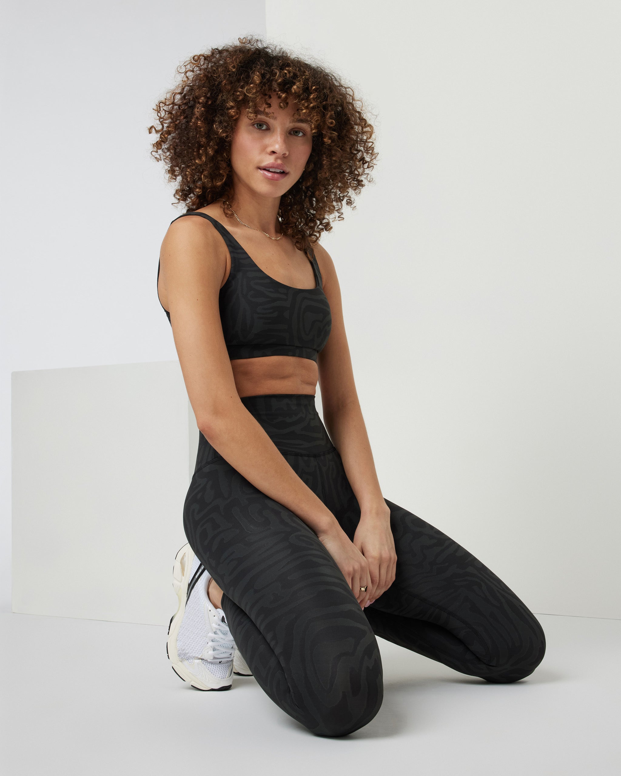 Maze Jacquard Bra | Black Maze