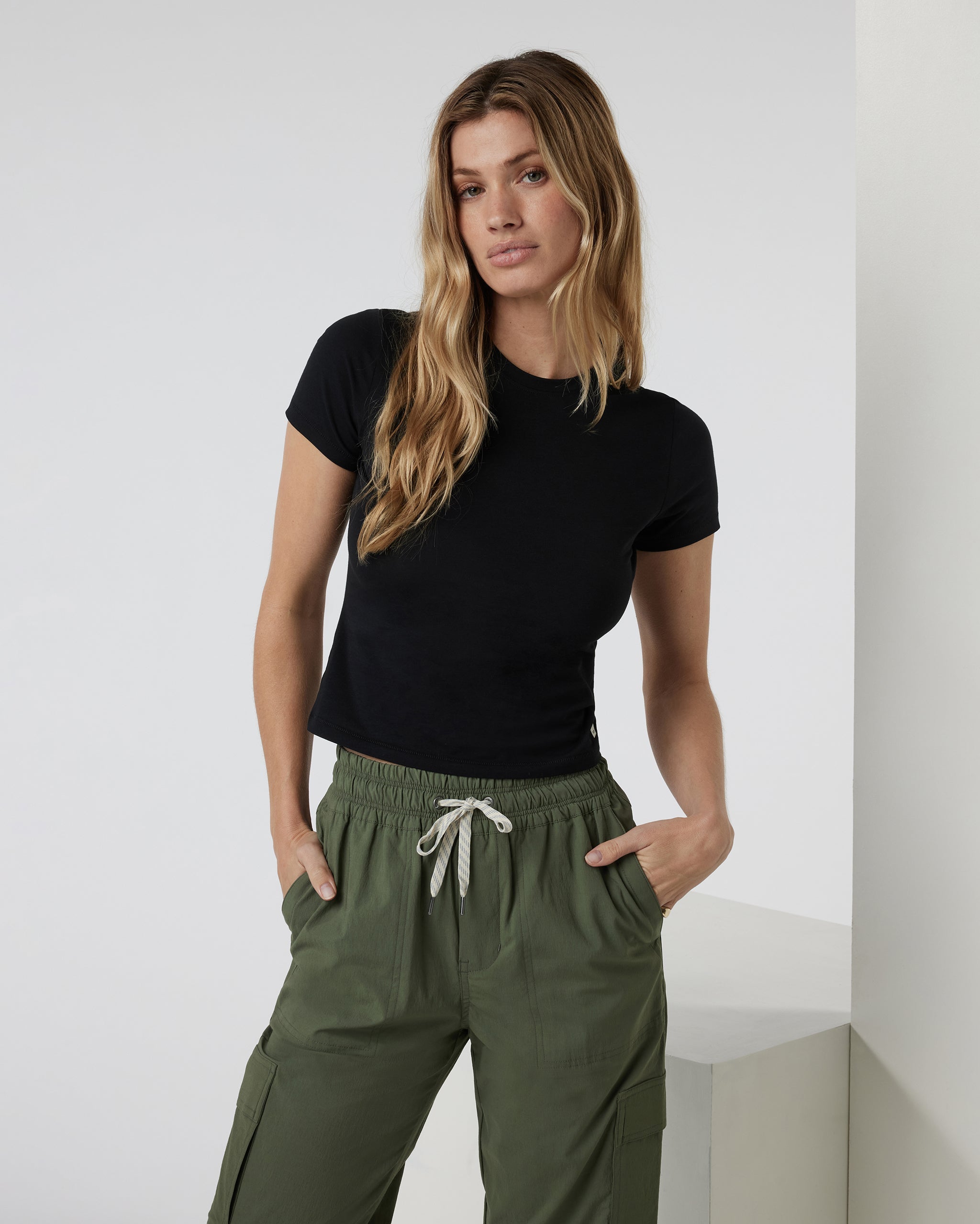 Feather Baby Tee | Black