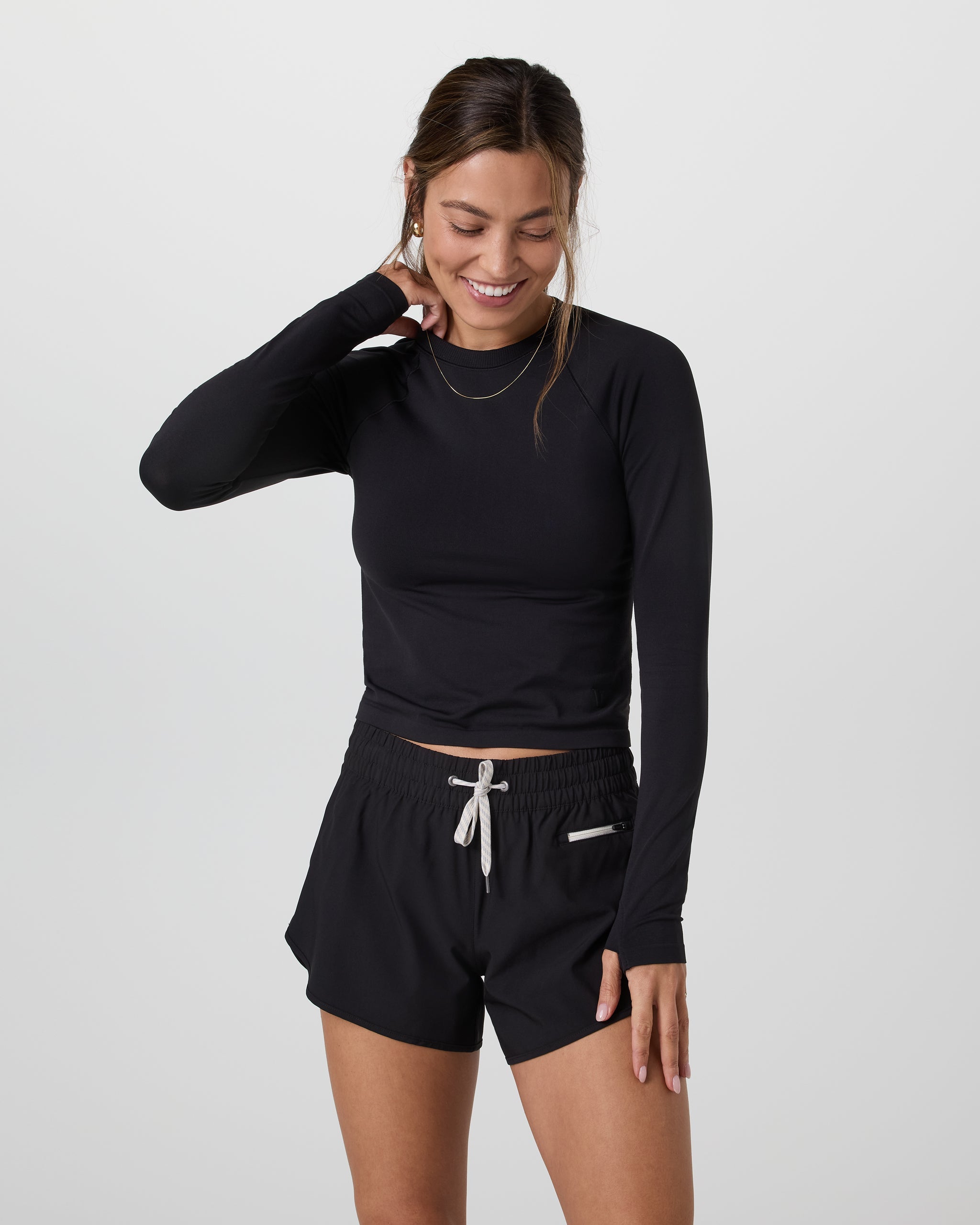 Long Sleeve Seamless Surge Tee | Black