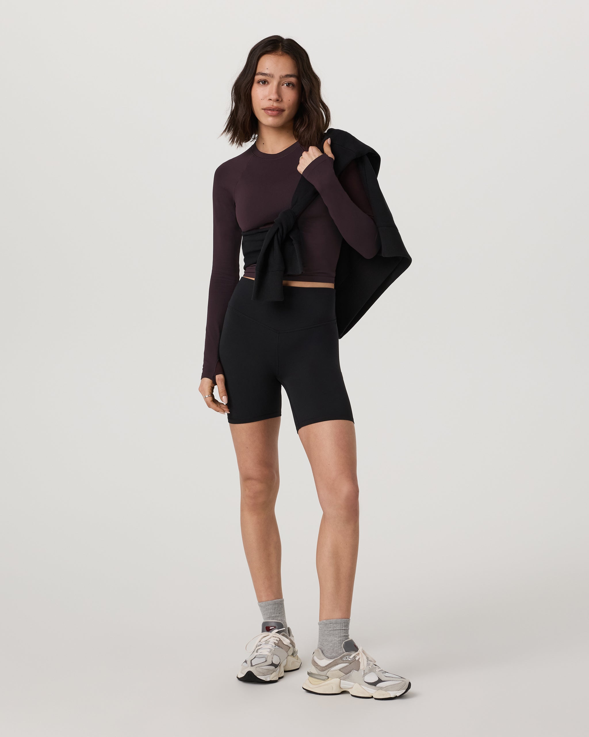 Long Sleeve Seamless Surge Tee | Raisin
