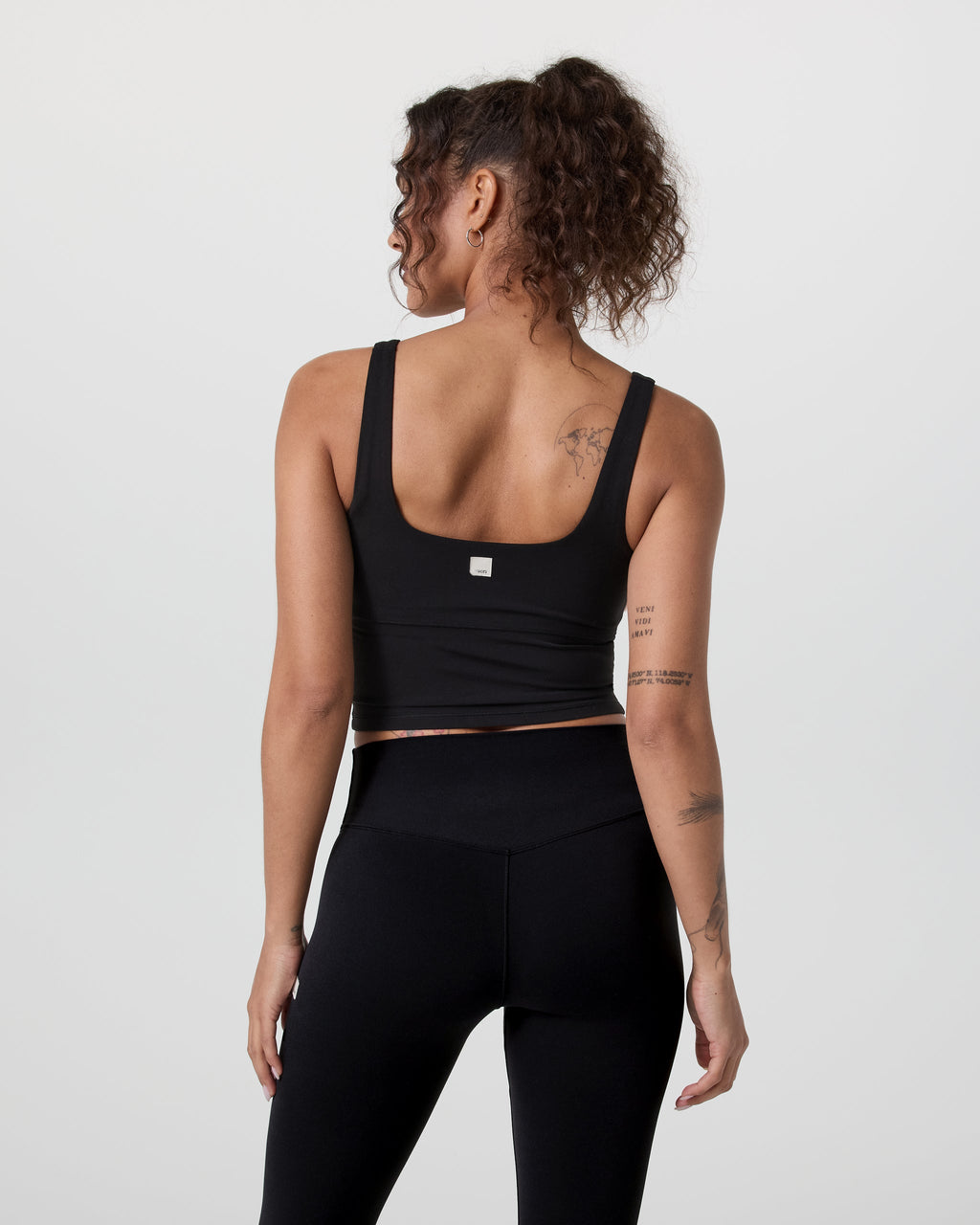 Vuori AllTheForm™ Support Tank | Black