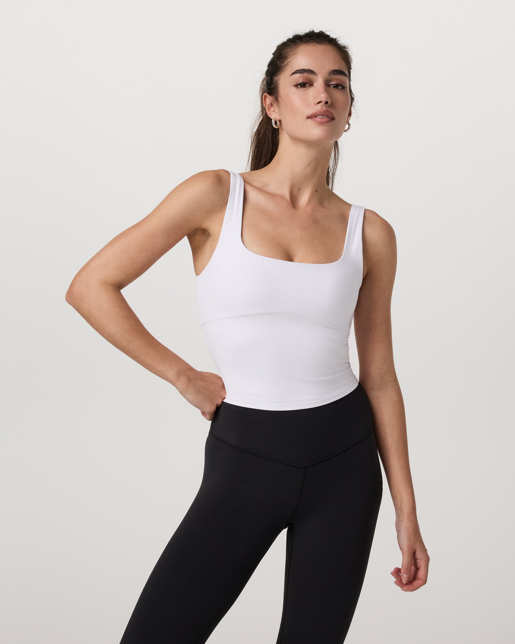 Vuori AllTheForm™ Support Tank | White