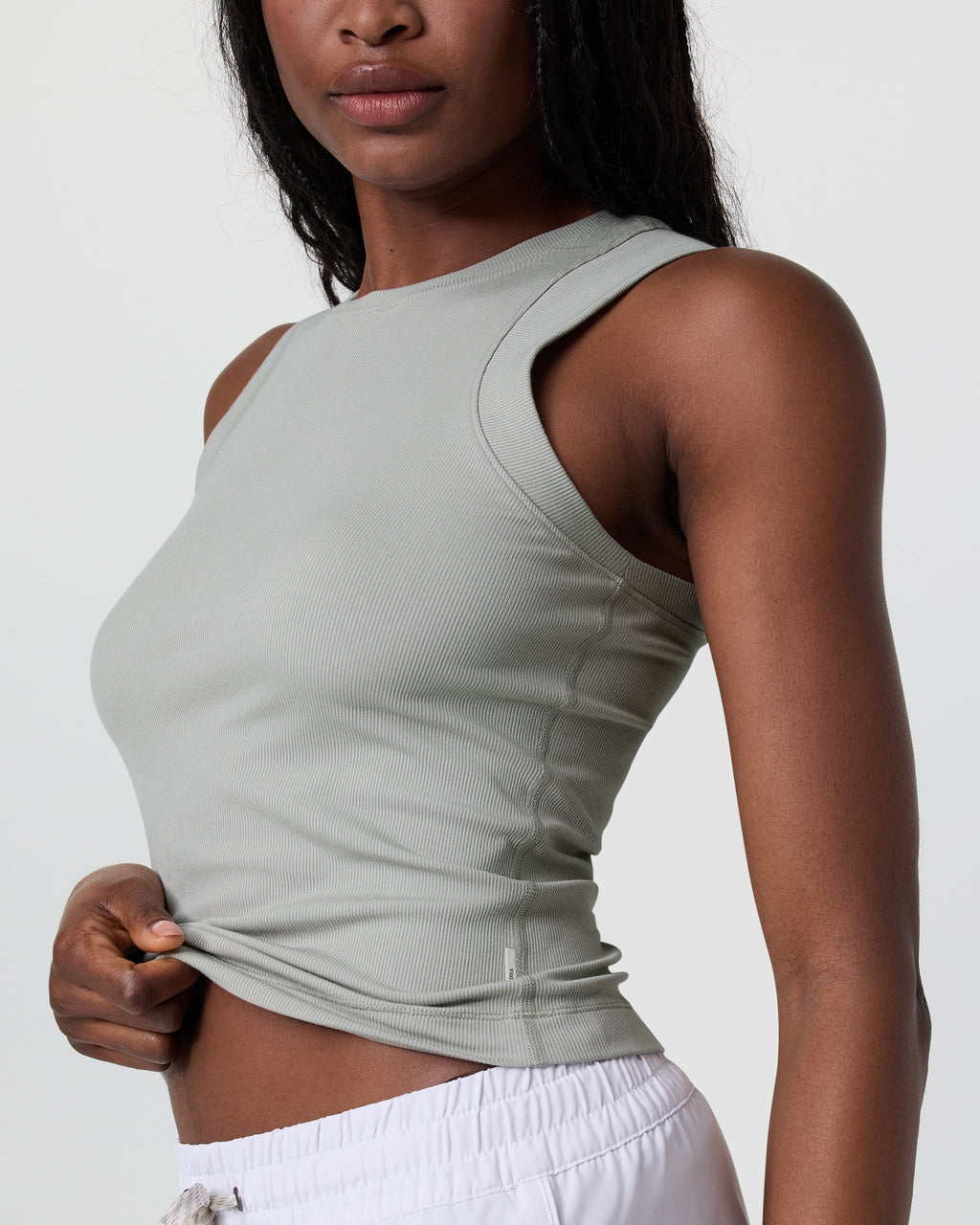 Pose Modern Tank | Talc
