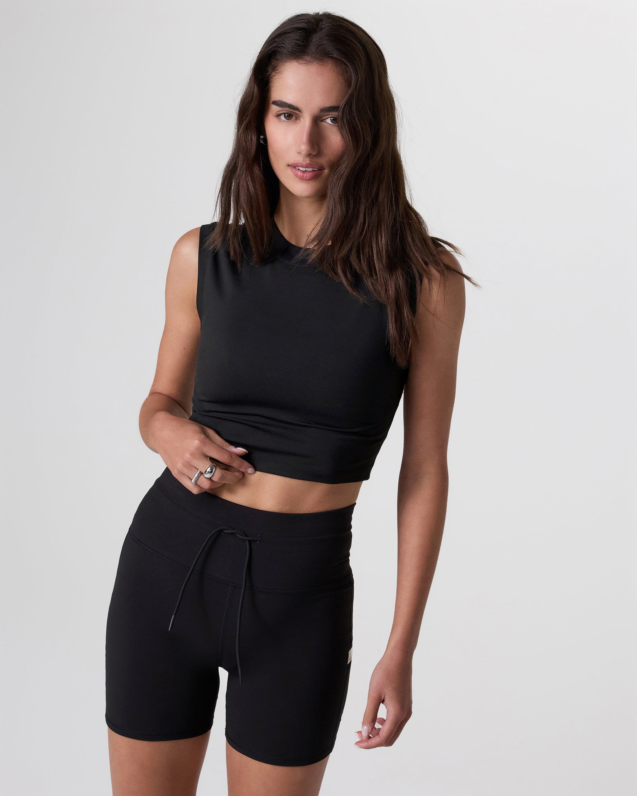 Halo Reina Crop Tank | Solid Black