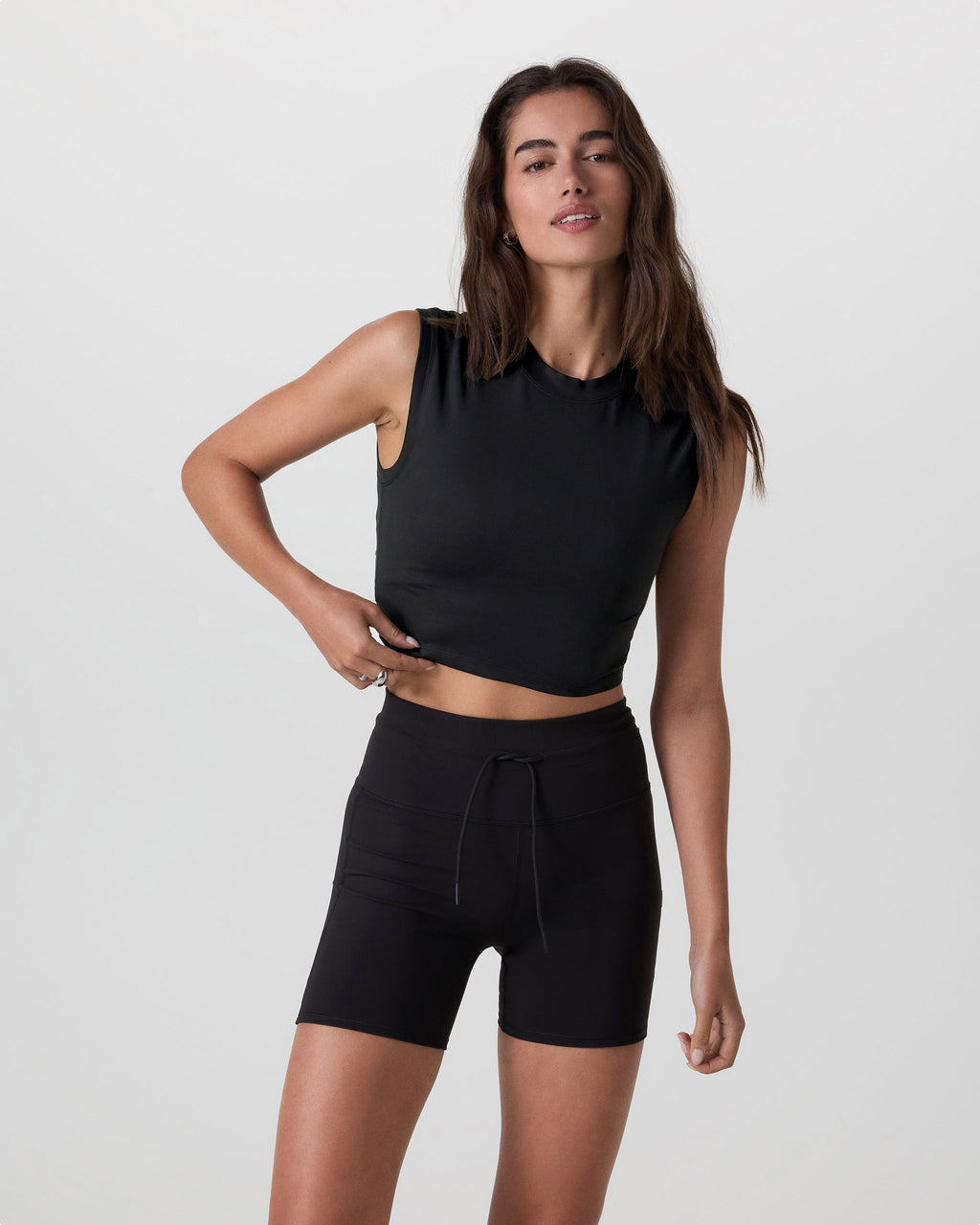Halo Reina Crop Tank | Solid Black